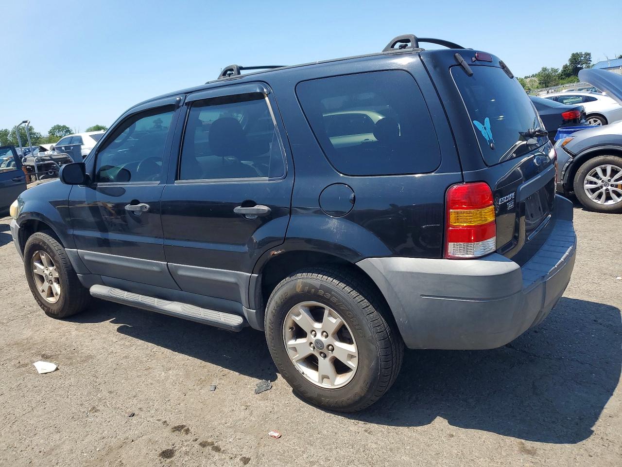 2005 Ford Escape Xlt Черный vin: 1FMYU93185KA62088