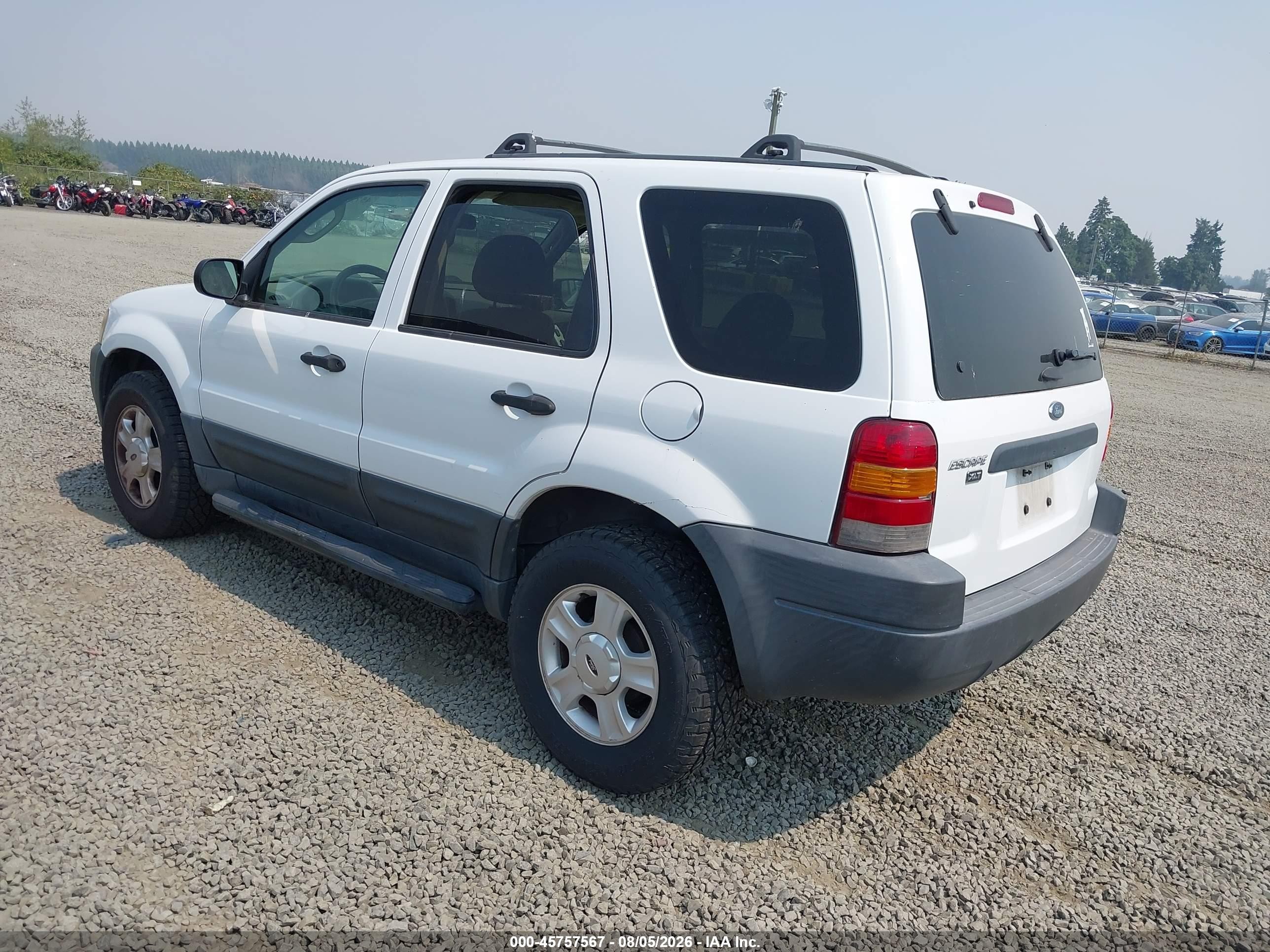 2003 Ford Escape Xlt Белый vin: 1FMYU93193KC04882