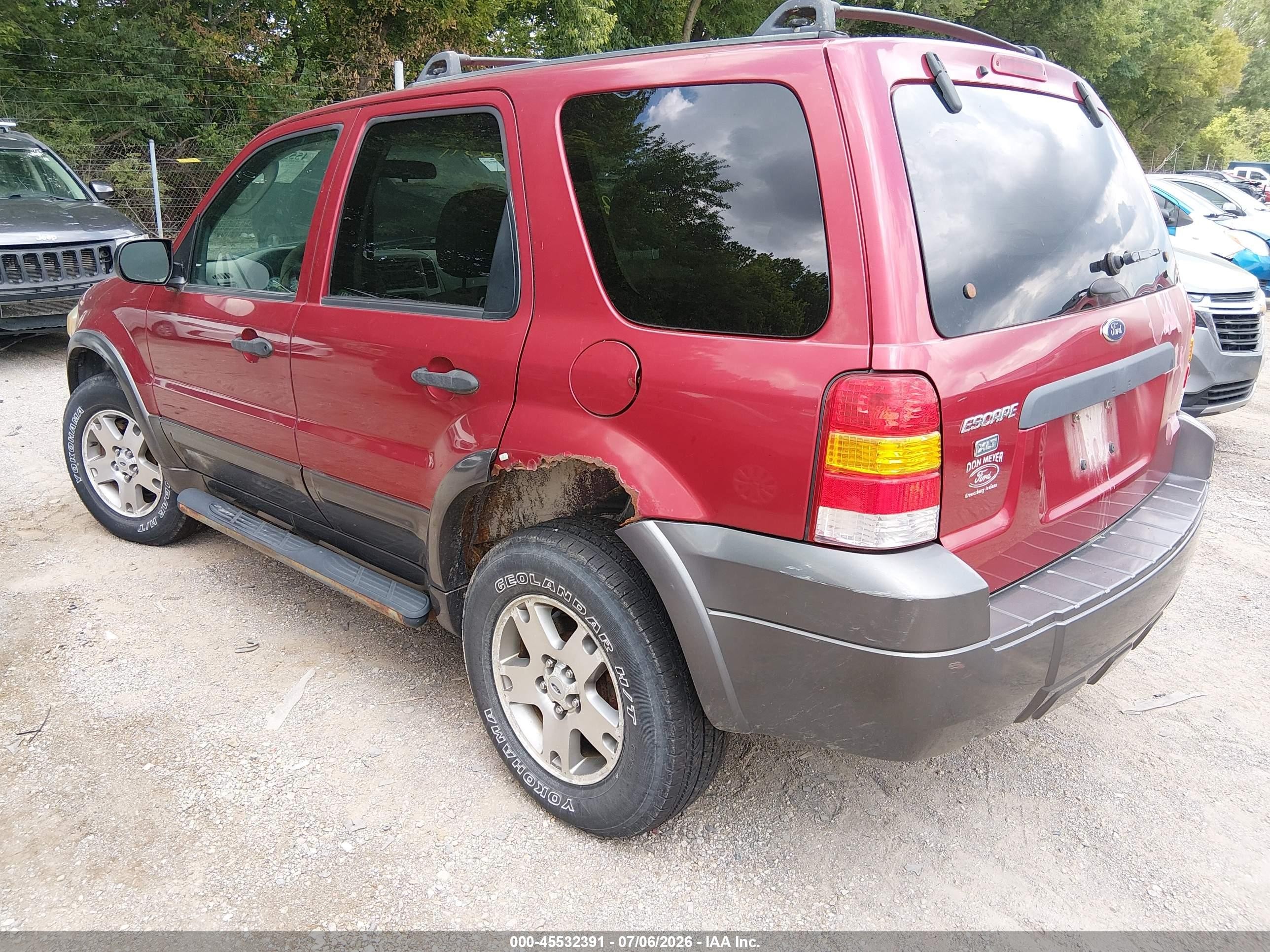 2005 Ford Escape Xlt Red vin: 1FMYU93195KA36048
