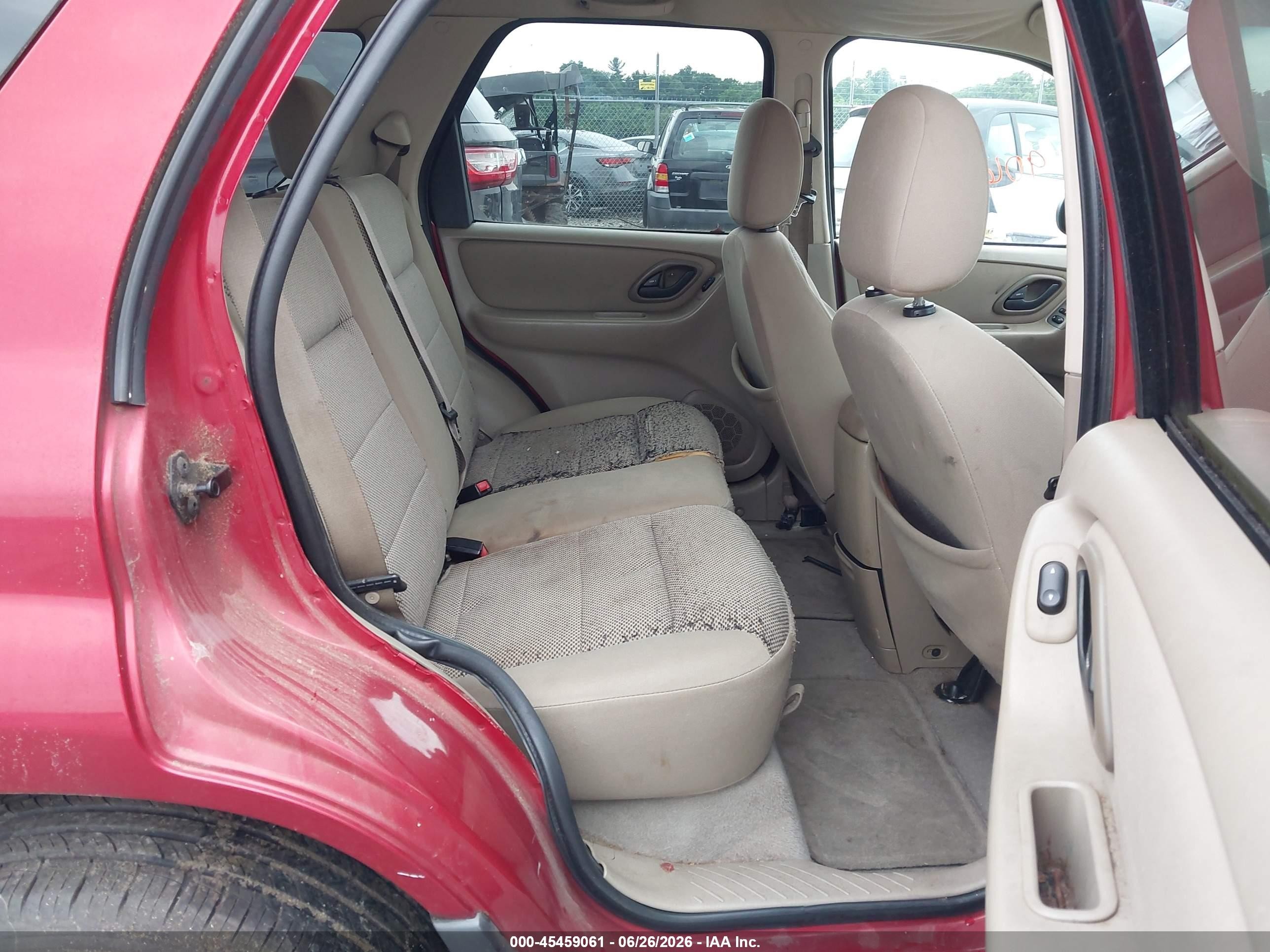 2005 Ford Escape Xlt Red vin: 1FMYU93195KA54503