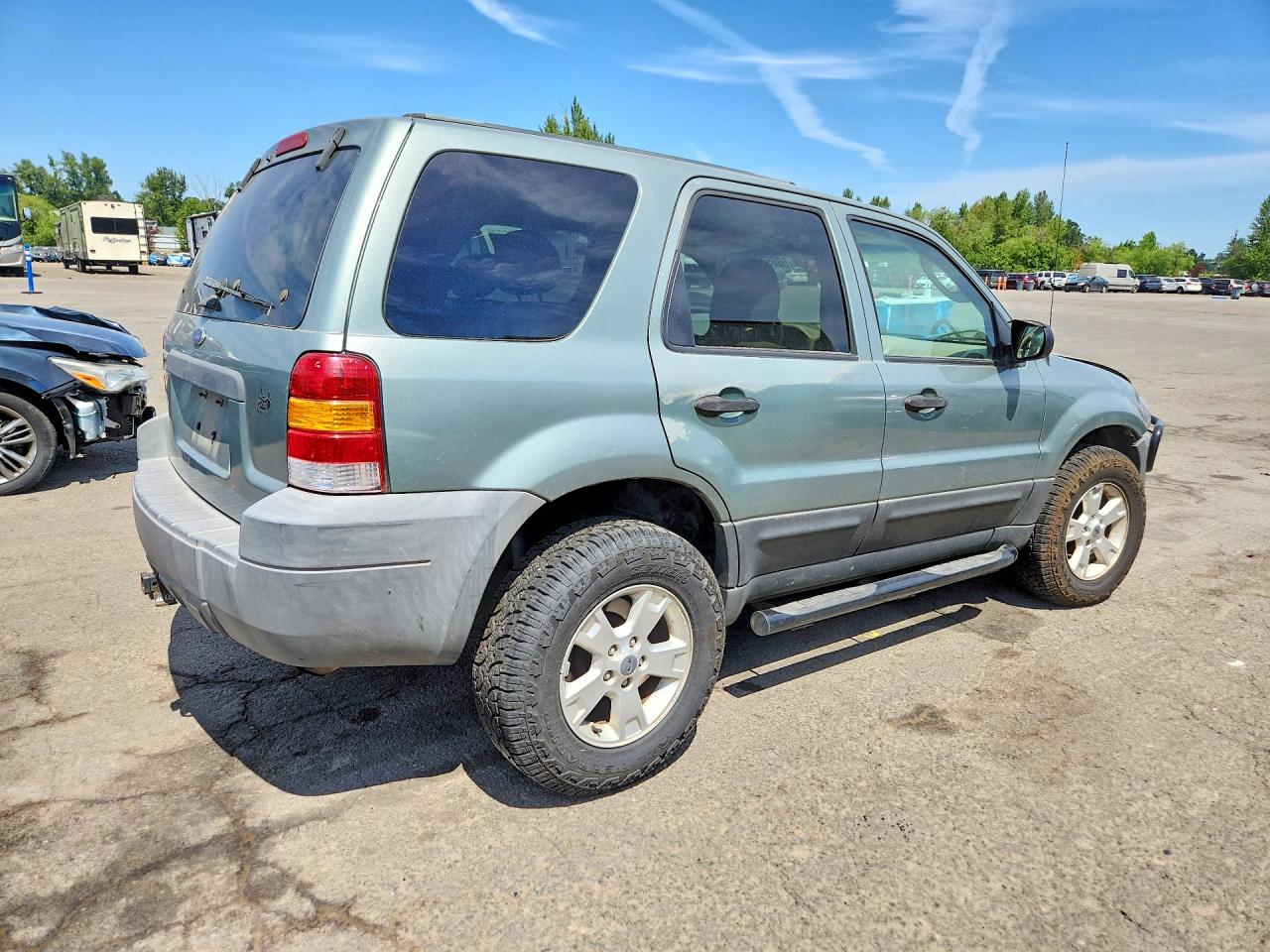 2005 Ford Escape Xlt Green vin: 1FMYU93195KA74489