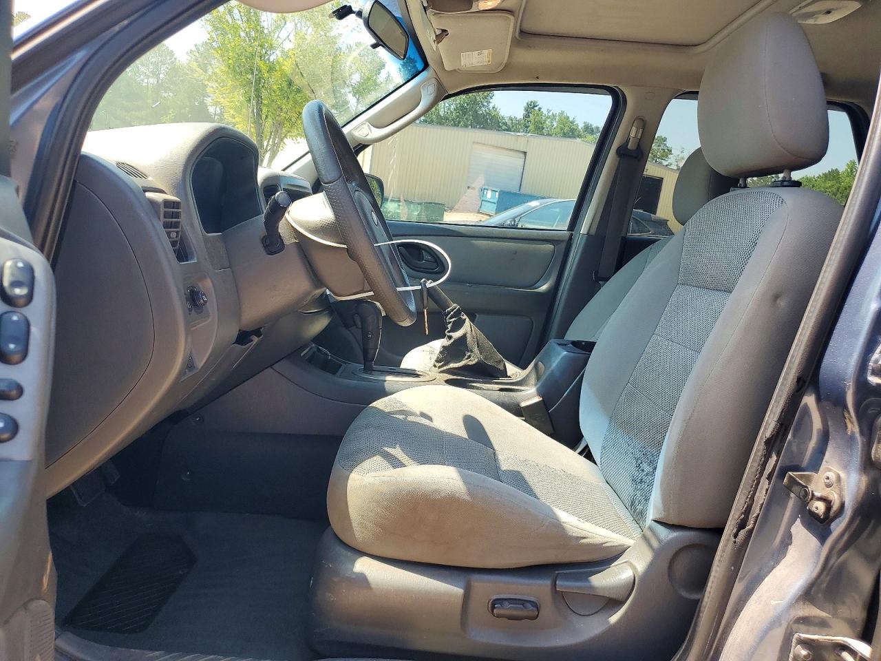 2005 Ford Escape Xlt Blue vin: 1FMYU93195KB02968