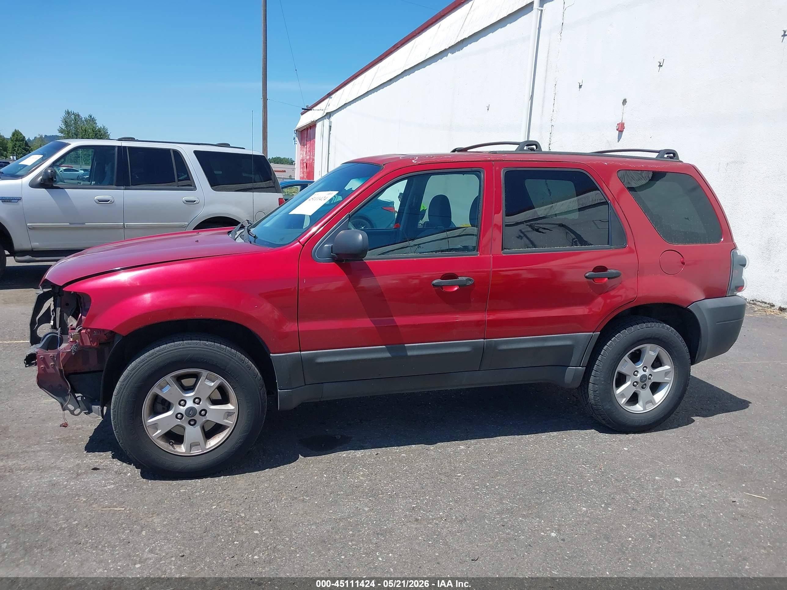 2005 Ford Escape Xlt Red vin: 1FMYU93195KD39797