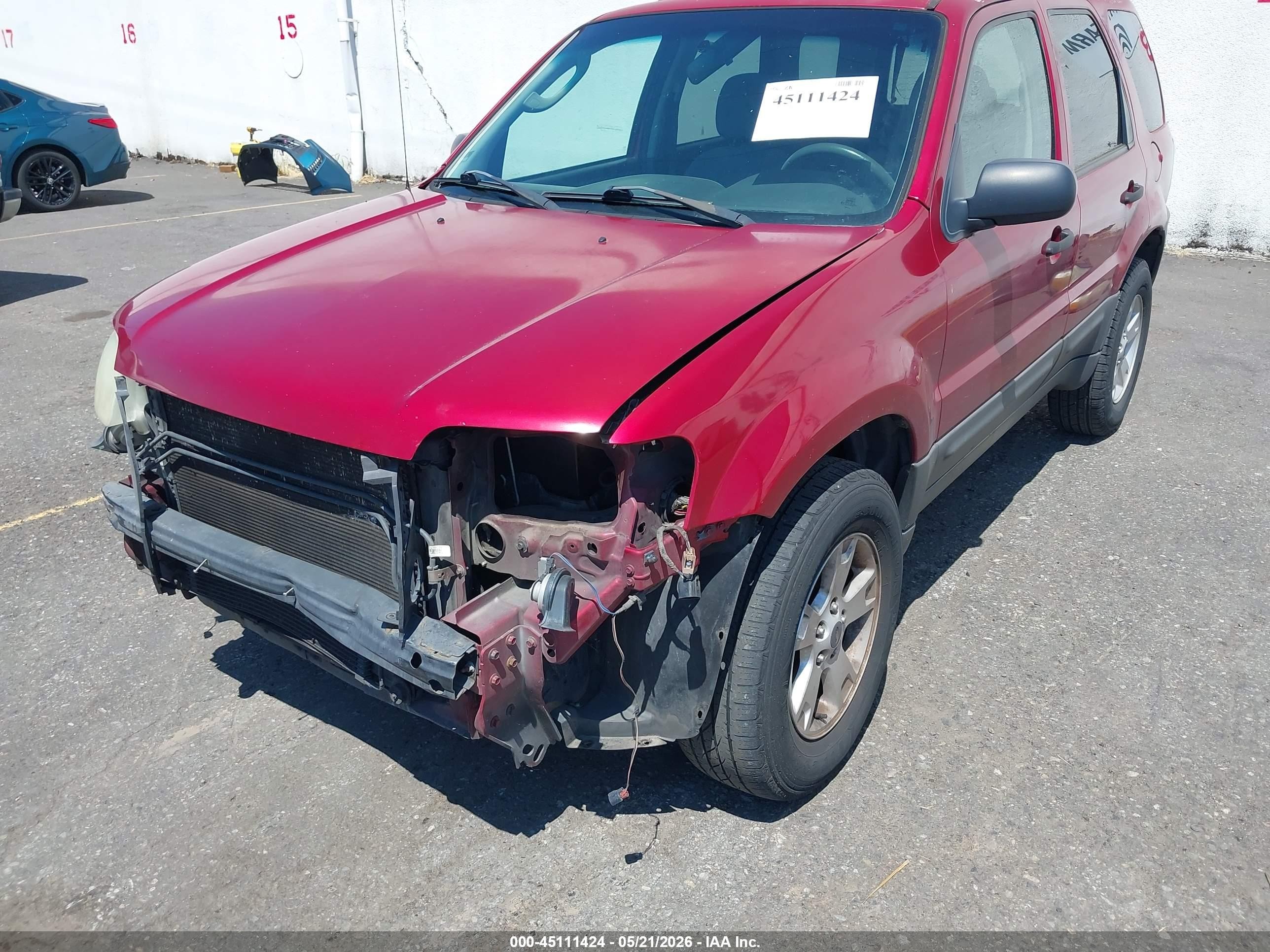 2005 Ford Escape Xlt Red vin: 1FMYU93195KD39797