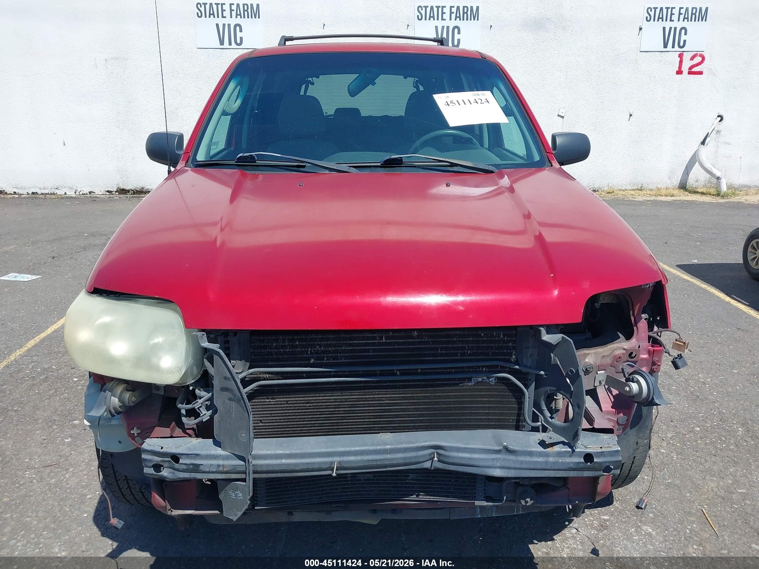 2005 Ford Escape Xlt Red vin: 1FMYU93195KD39797