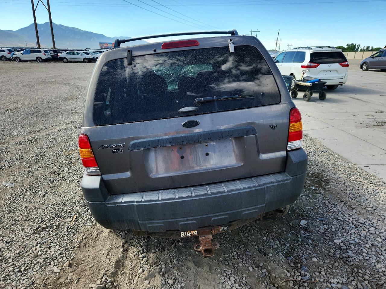 2006 Ford Escape Xlt Серый vin: 1FMYU93196KC42634
