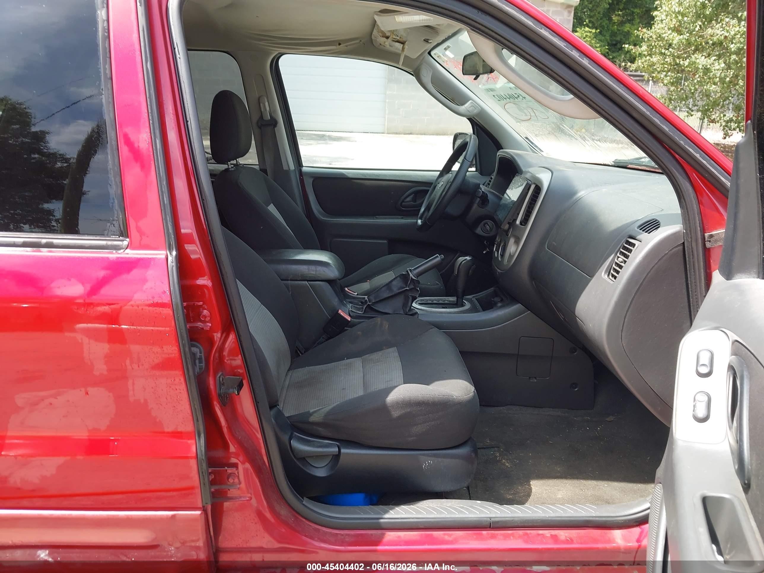 2007 Ford Escape Xlt/xlt Sport Red vin: 1FMYU93197KC03754