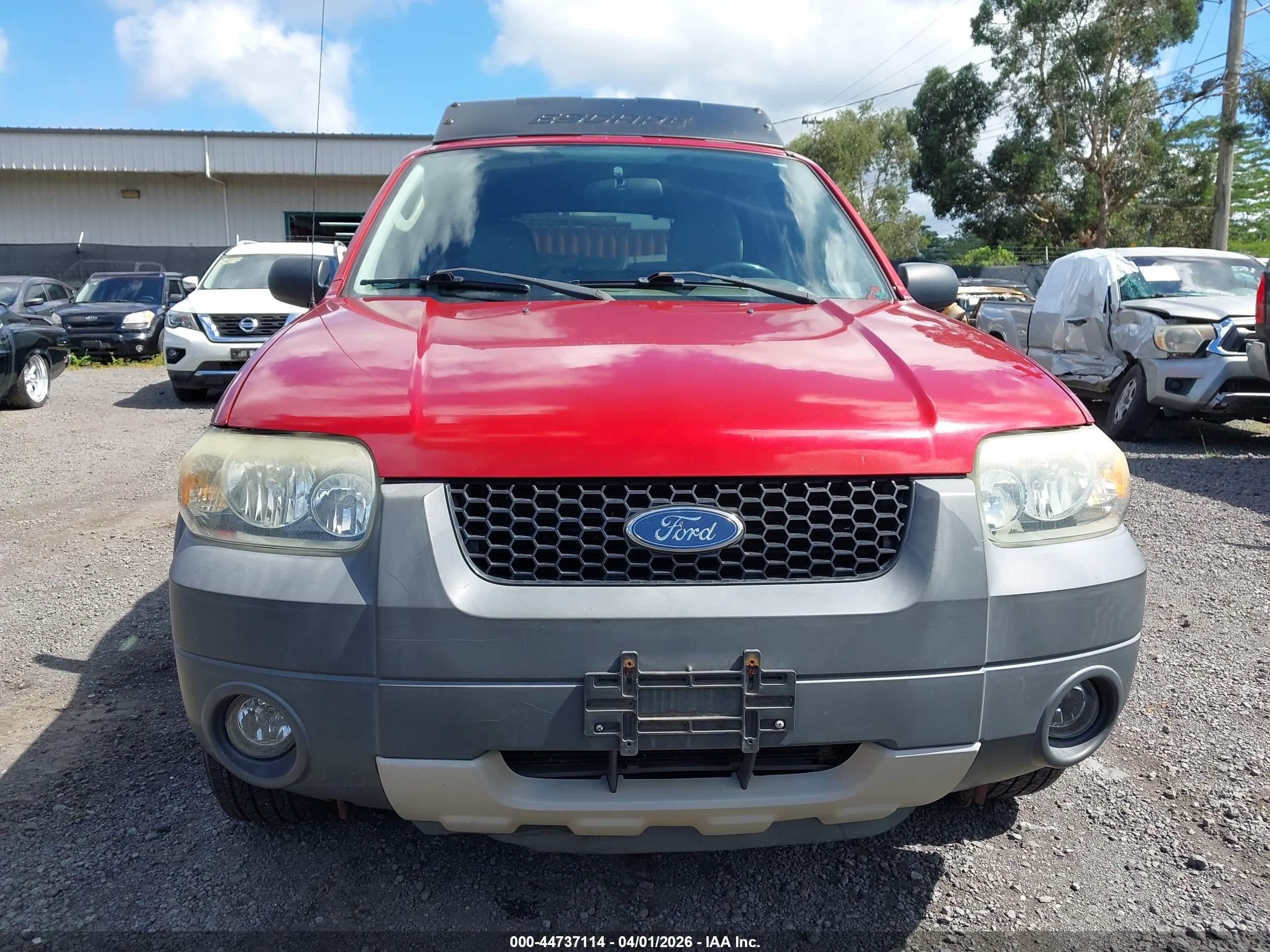2005 Ford Escape Xlt Red vin: 1FMYU931X5KC46951