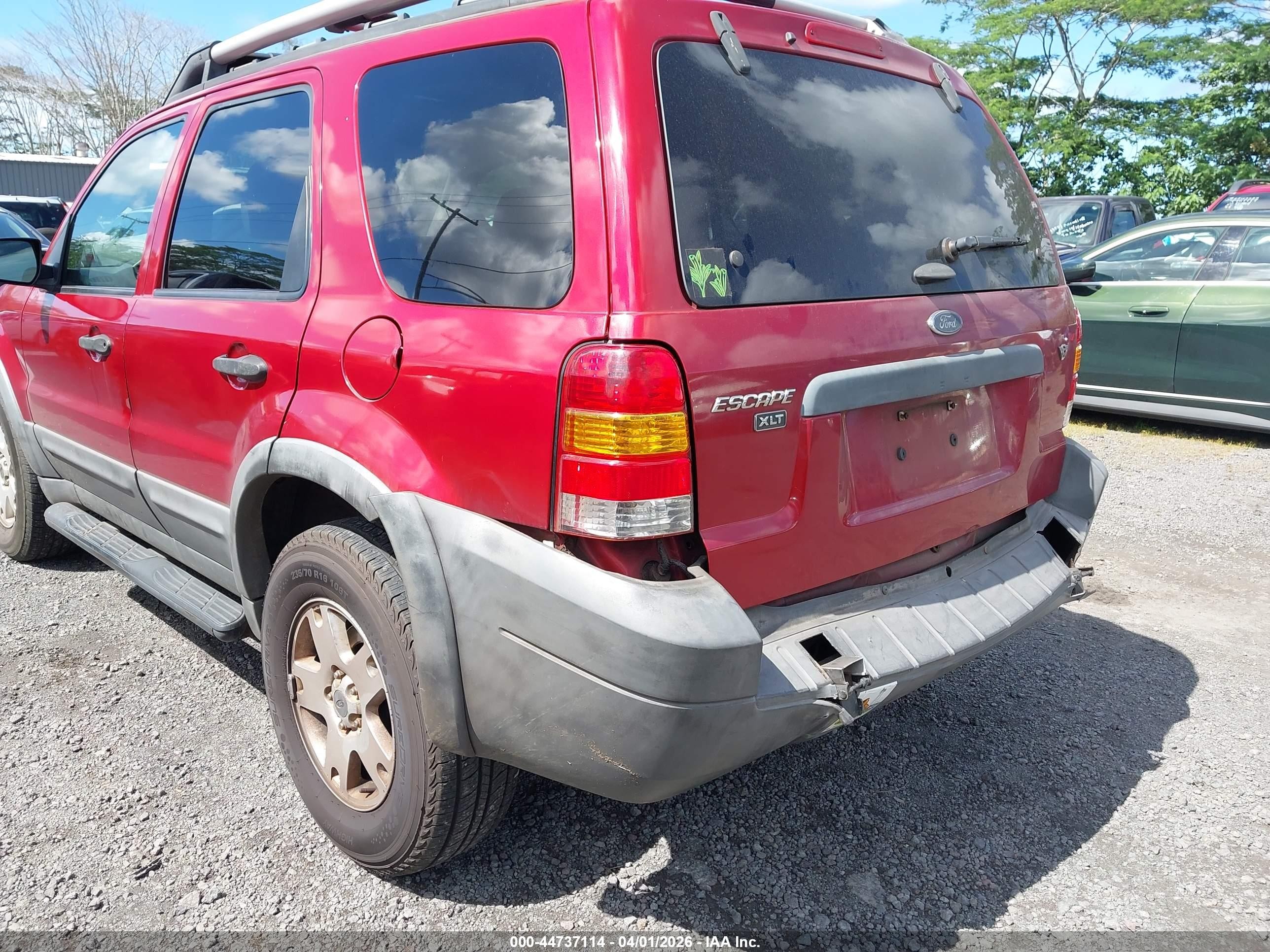 2005 Ford Escape Xlt Red vin: 1FMYU931X5KC46951