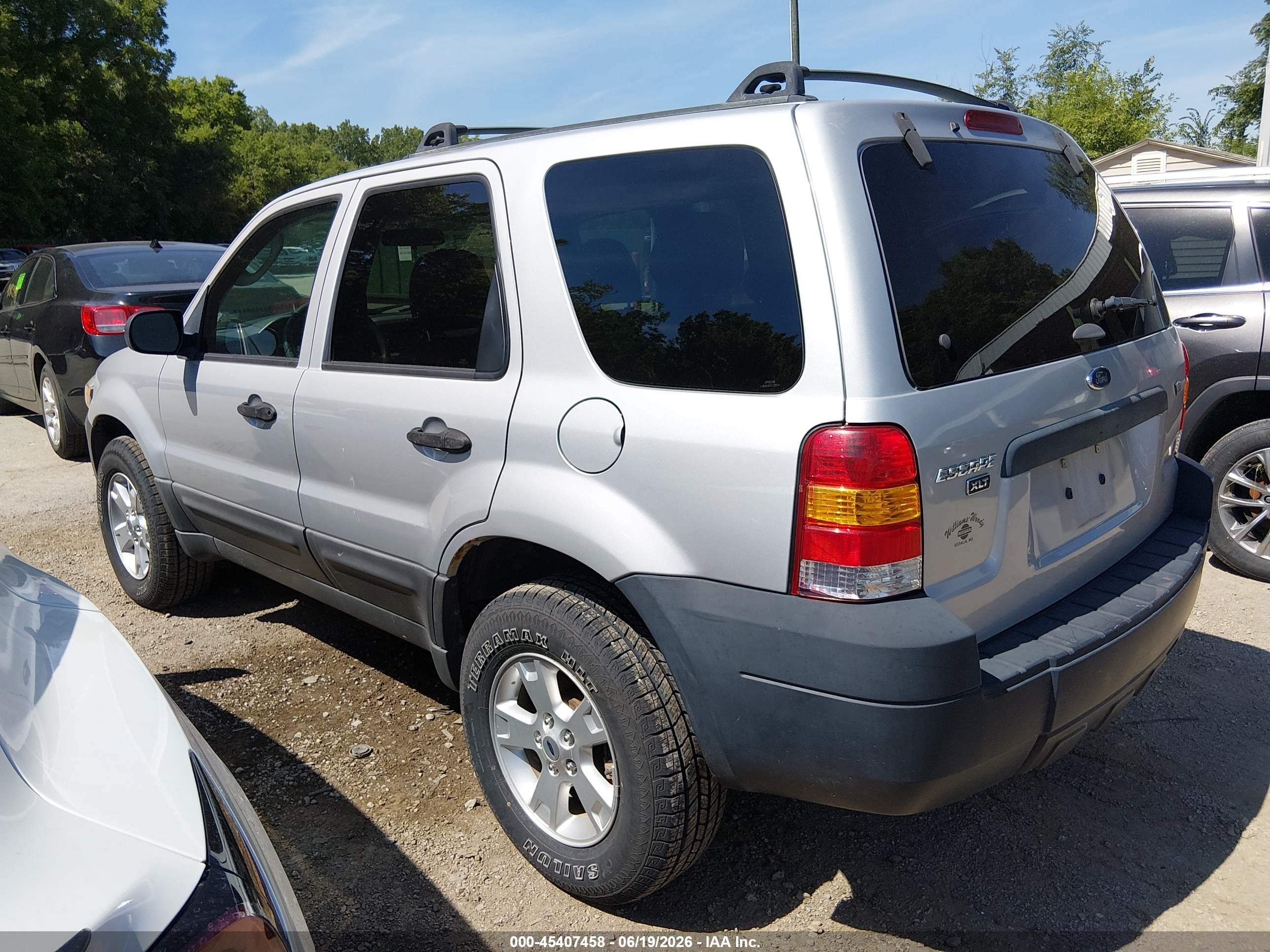 2005 Ford Escape Xlt Silver vin: 1FMYU931X5KD62215