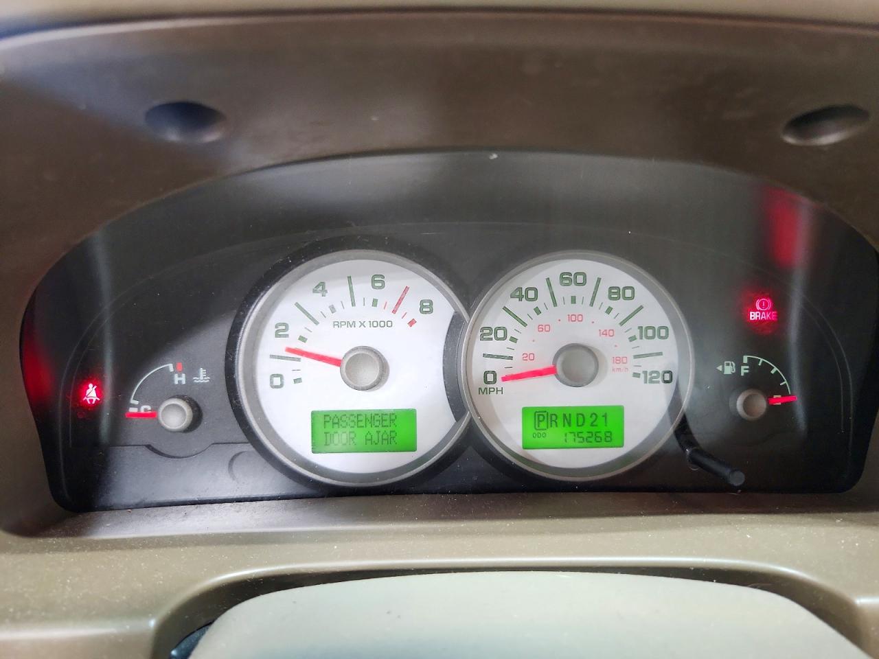 2005 Ford Escape Limited Кремовый vin: 1FMYU94105KA15314