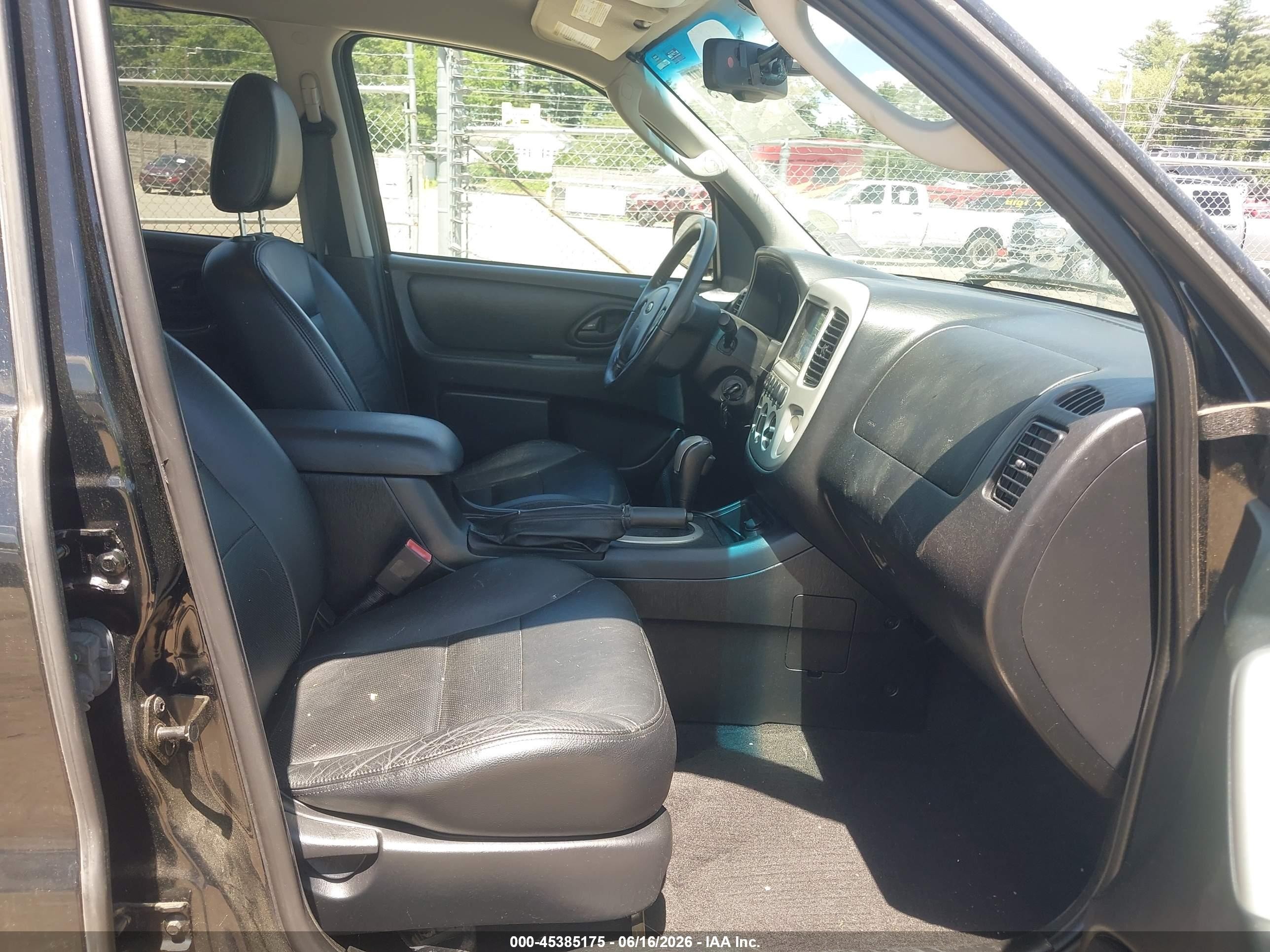 2006 Ford Escape Limited Черный vin: 1FMYU94116KD54231