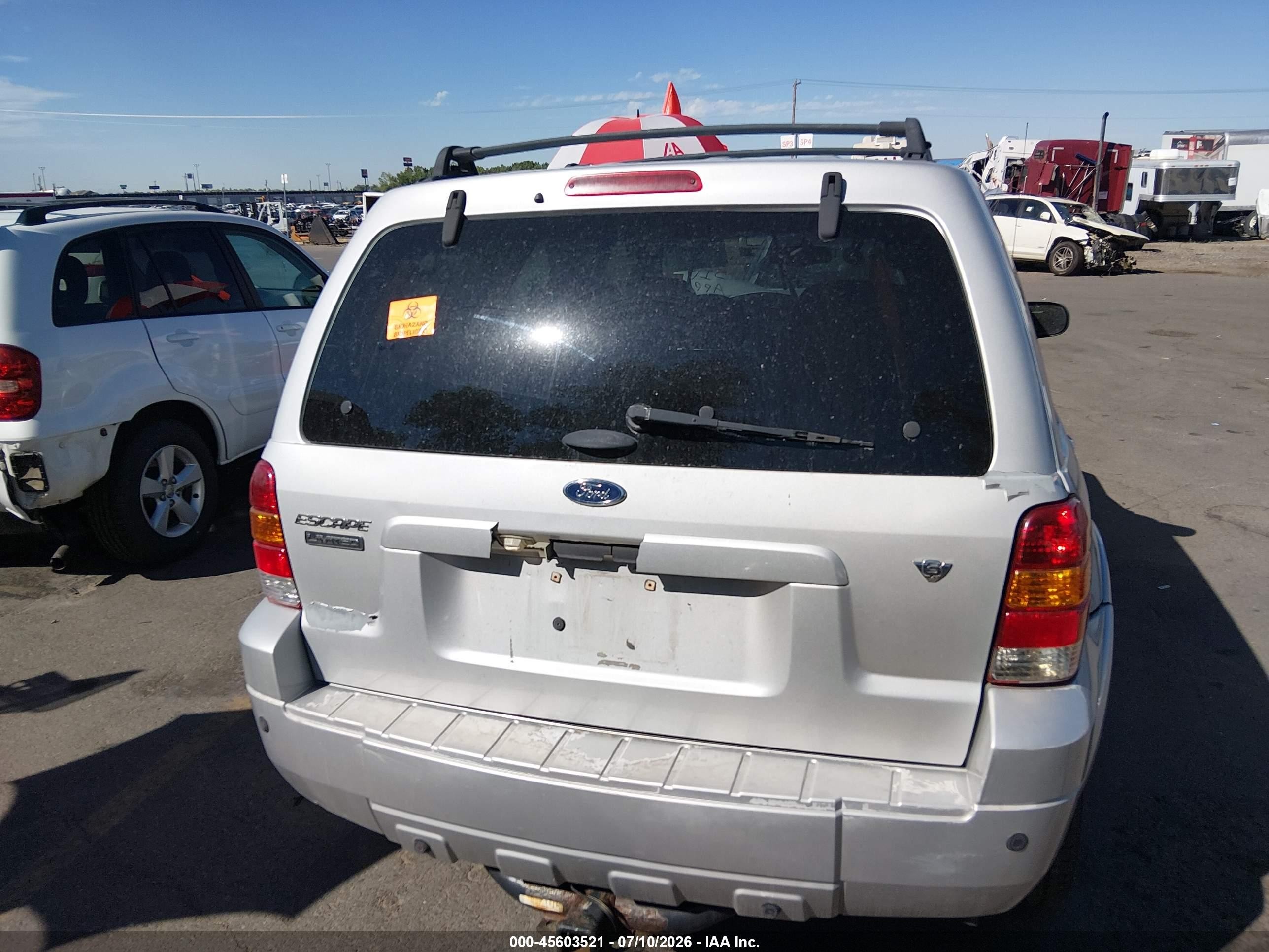2005 Ford Escape Limited Silver vin: 1FMYU94145KB49792