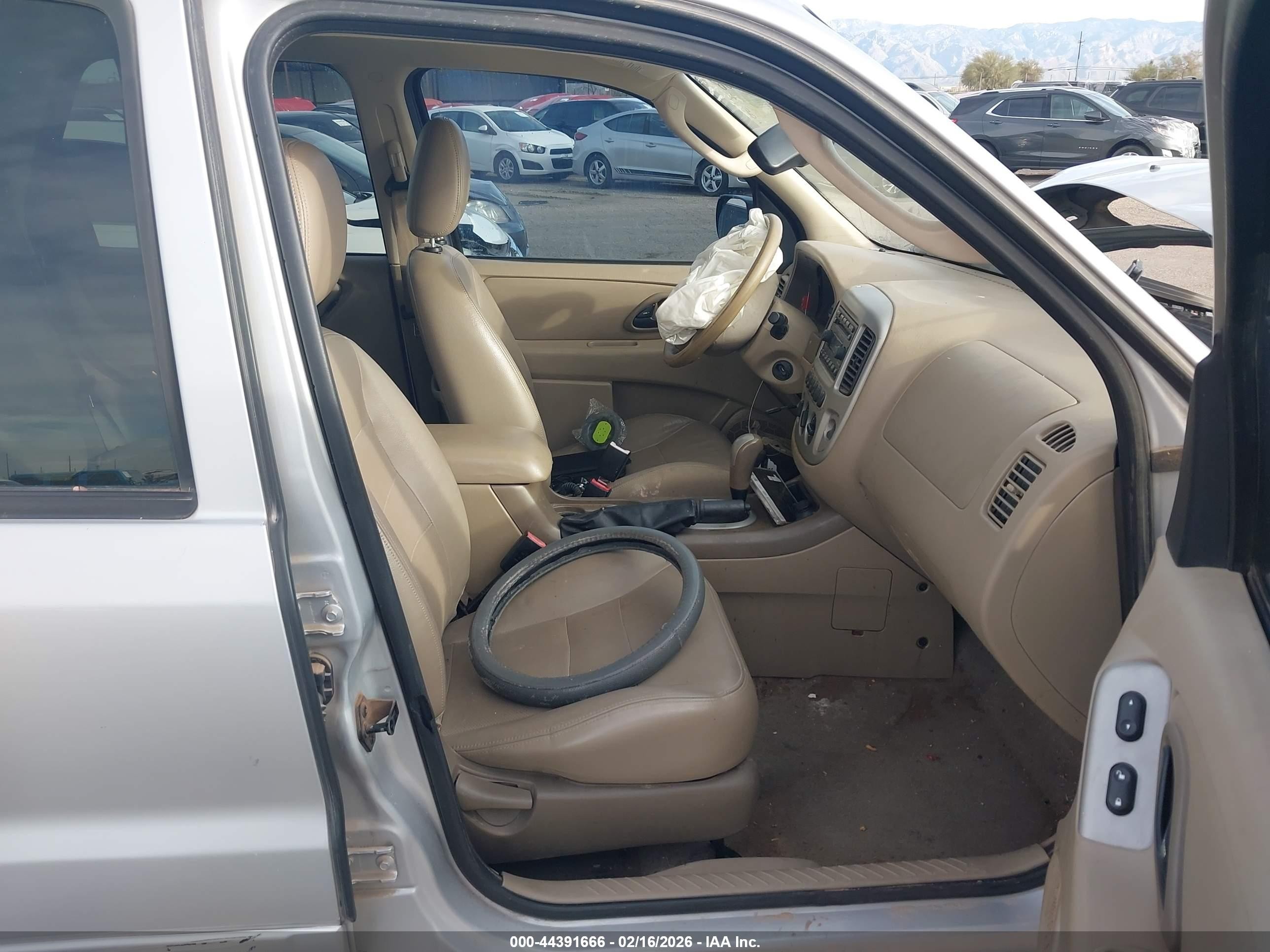 2006 Ford Escape Limited Silver vin: 1FMYU941X6KA61329