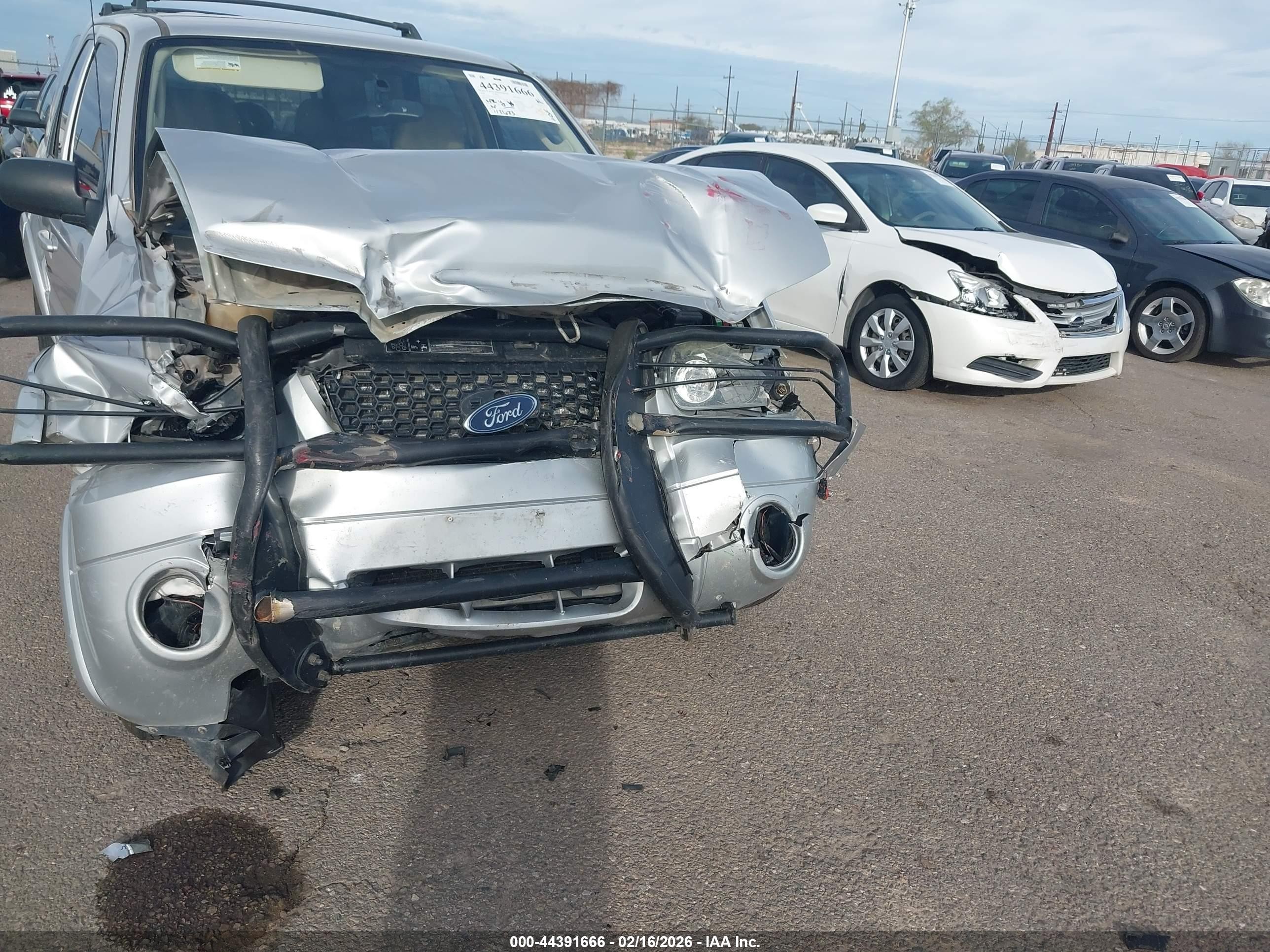 2006 Ford Escape Limited Silver vin: 1FMYU941X6KA61329