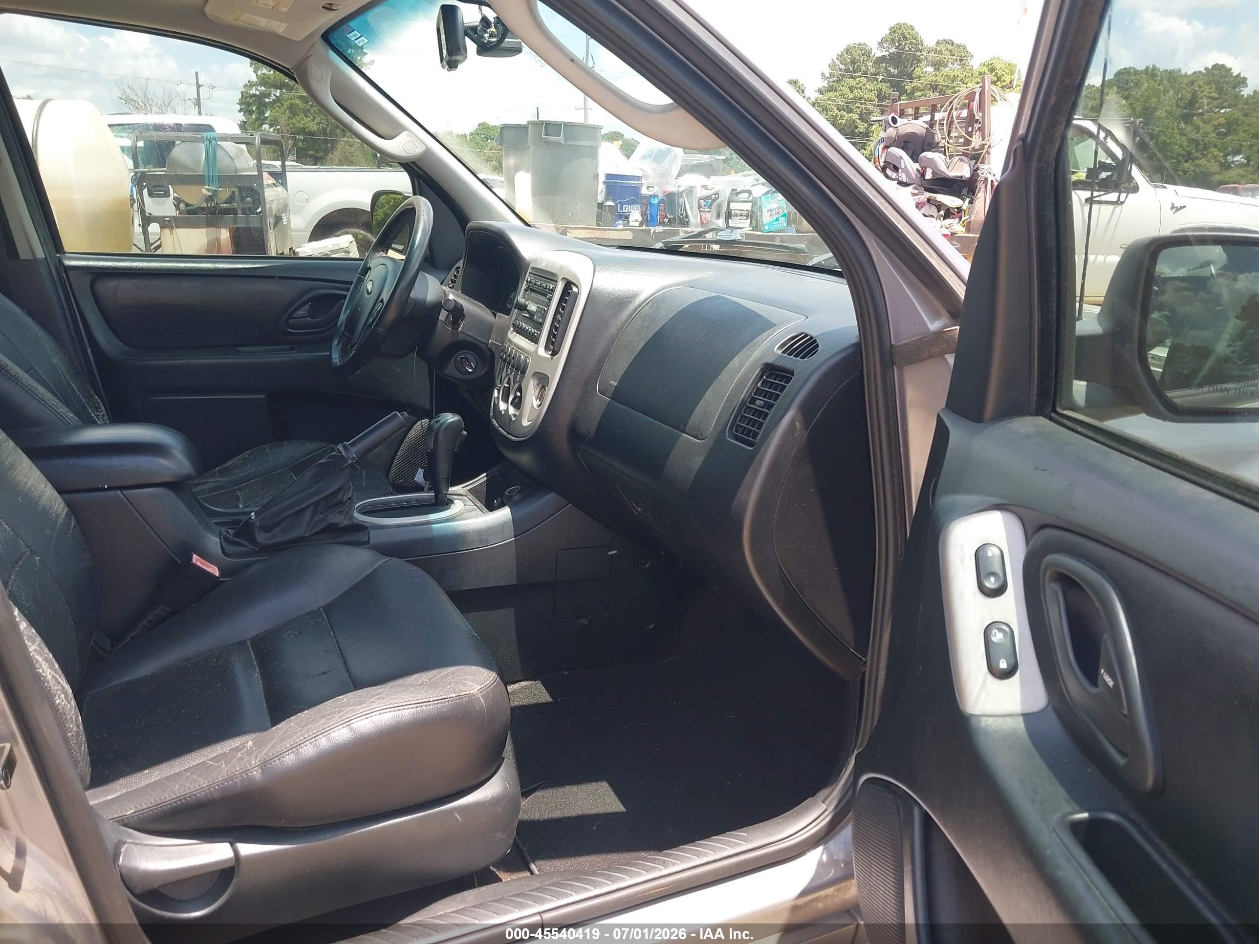 2007 Ford Escape Limited Blue vin: 1FMYU941X7KB68317