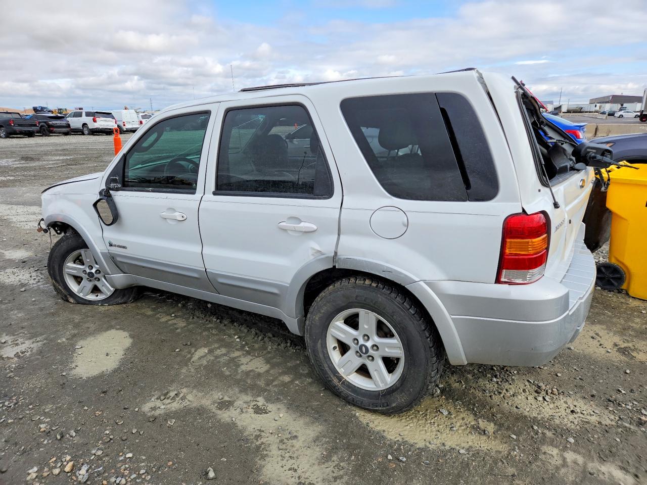 2005 Ford Escape Hev White vin: 1FMYU96H45KC45917
