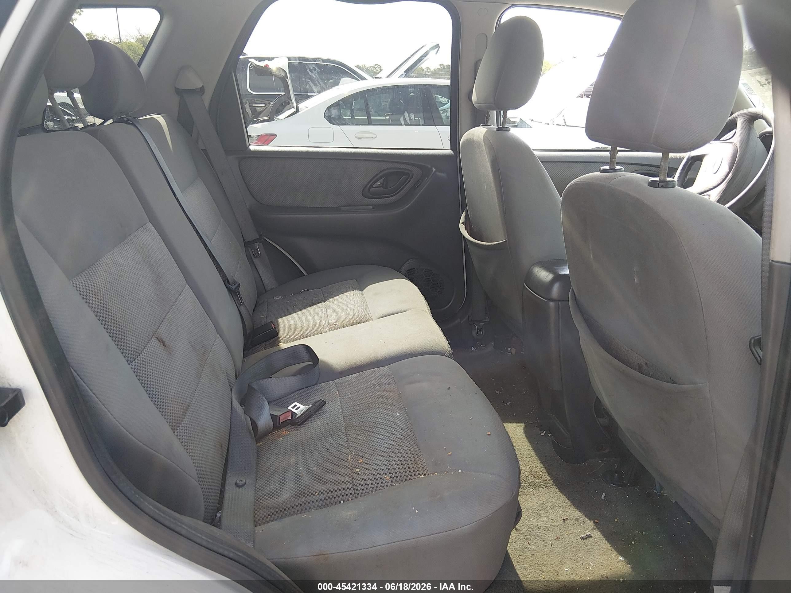 2006 Ford Escape Hybrid White vin: 1FMYU96H46KD03770
