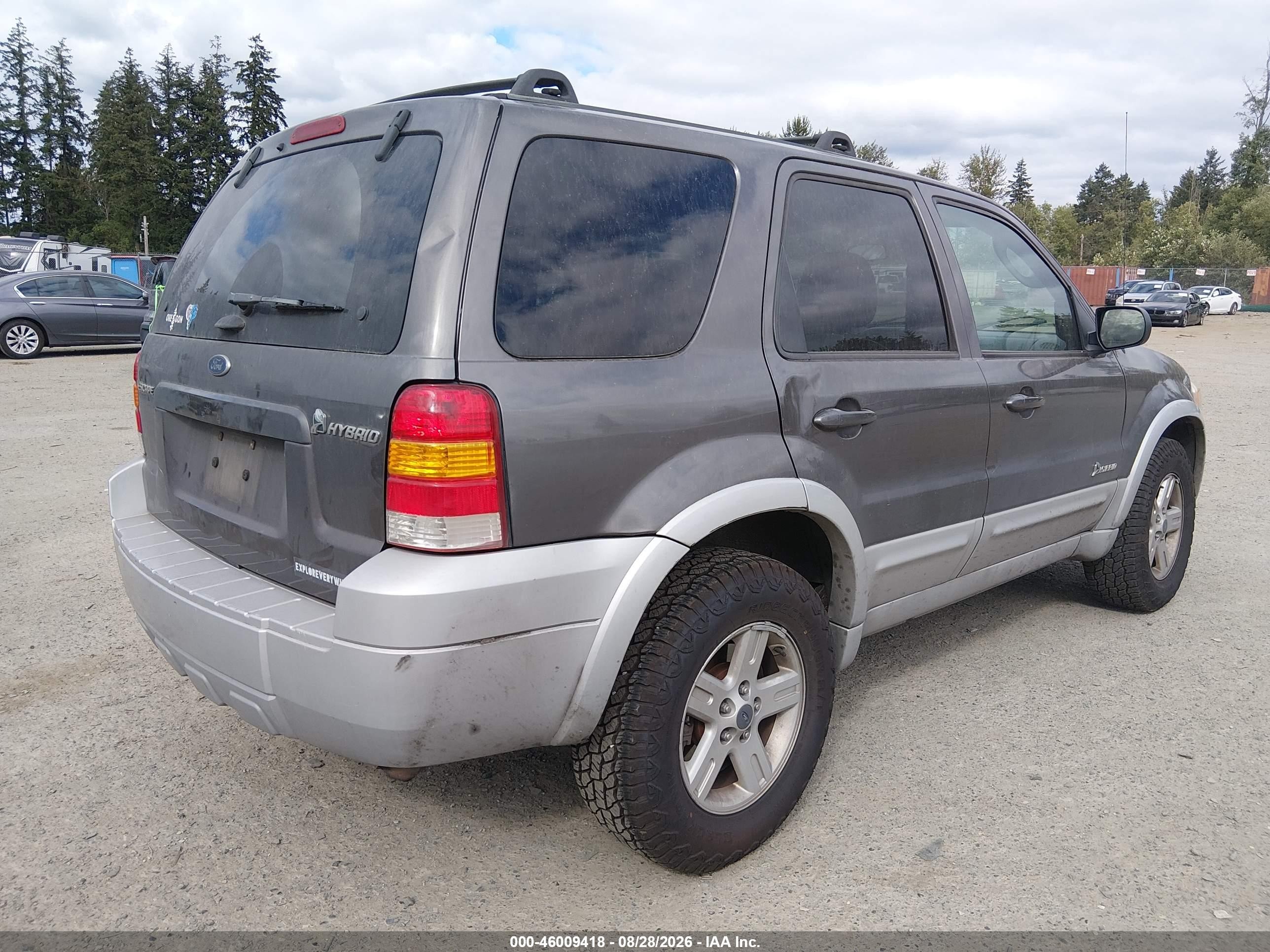 2005 Ford Escape Hybrid Серый vin: 1FMYU96H75KD30119