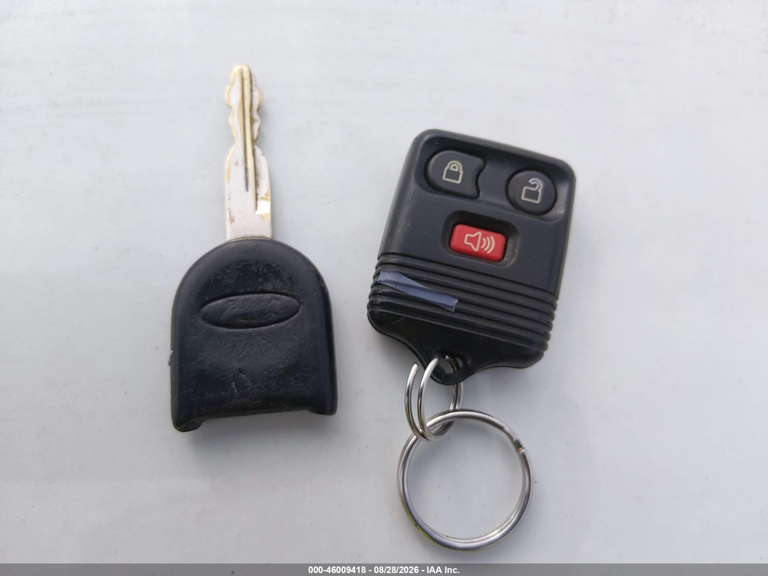 2005 Ford Escape Hybrid Серый vin: 1FMYU96H75KD30119