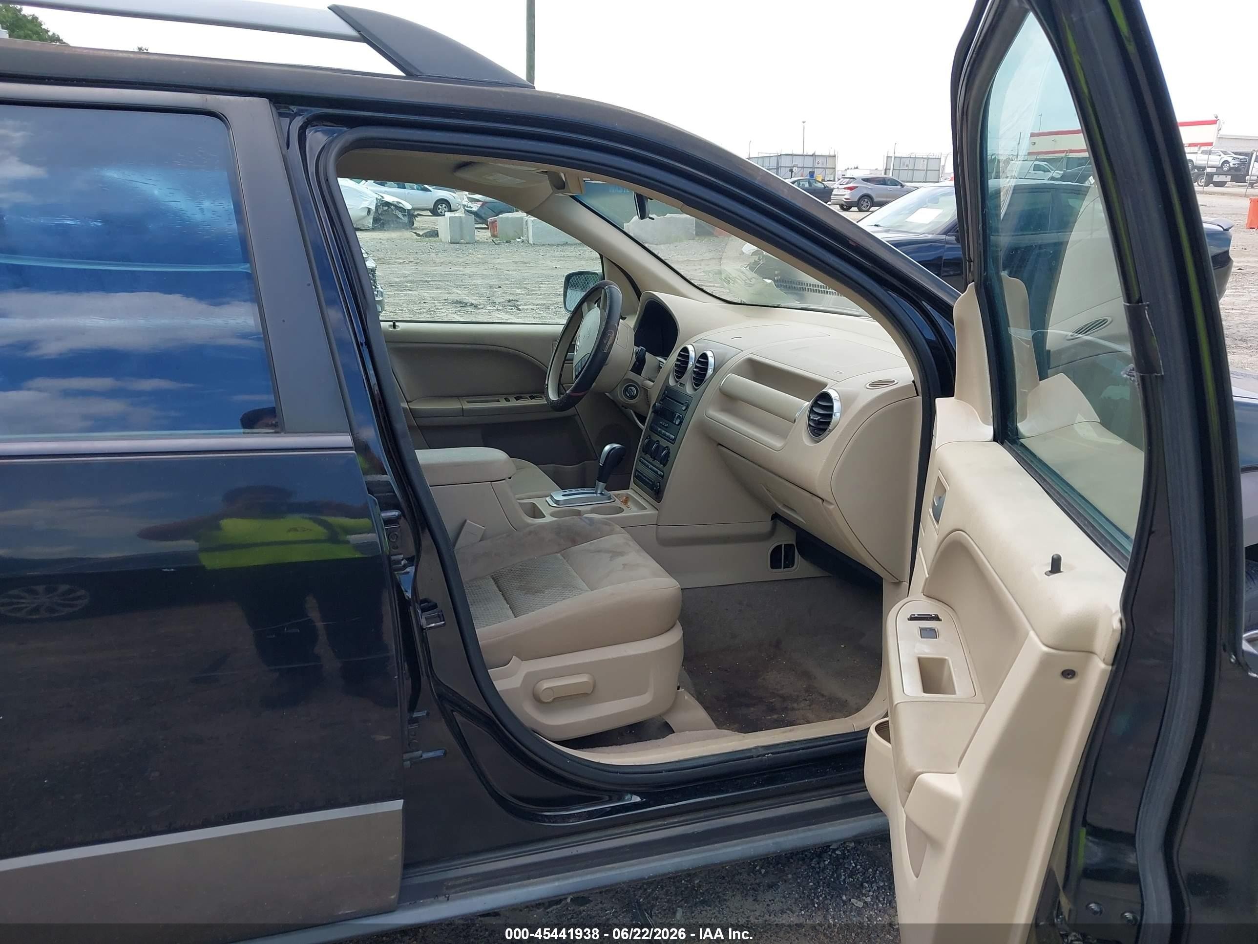 2006 Ford Freestyle Se Black vin: 1FMZK01106GA40275