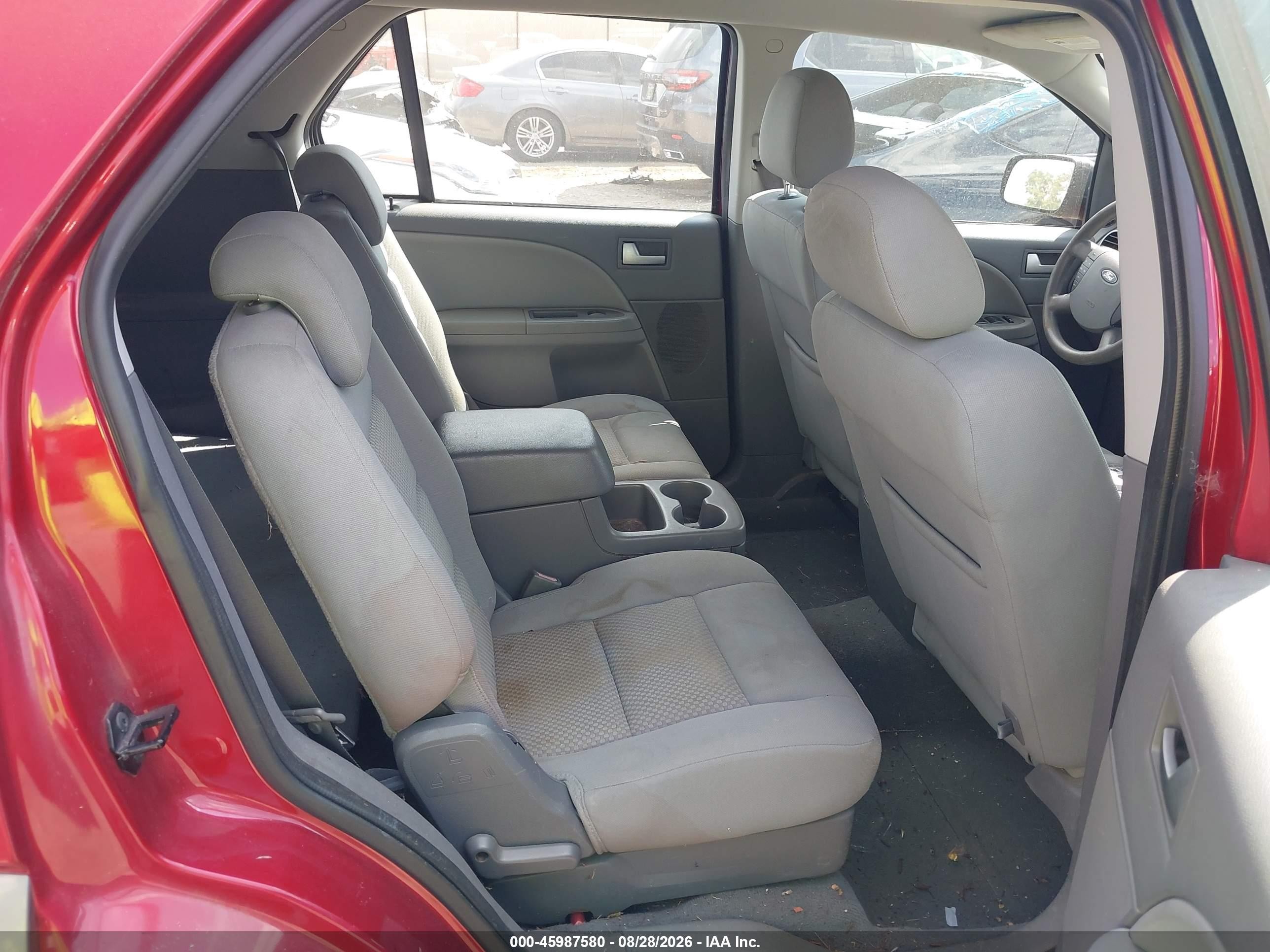 2005 Ford Freestyle Se Red vin: 1FMZK01115GA16422