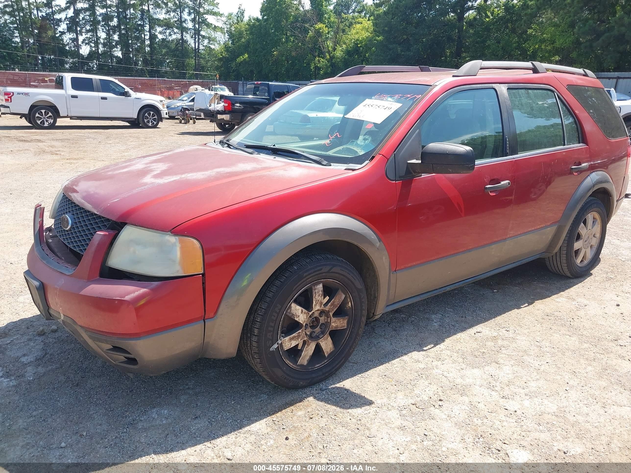 2005 Ford Freestyle Se Red vin: 1FMZK01115GA31552