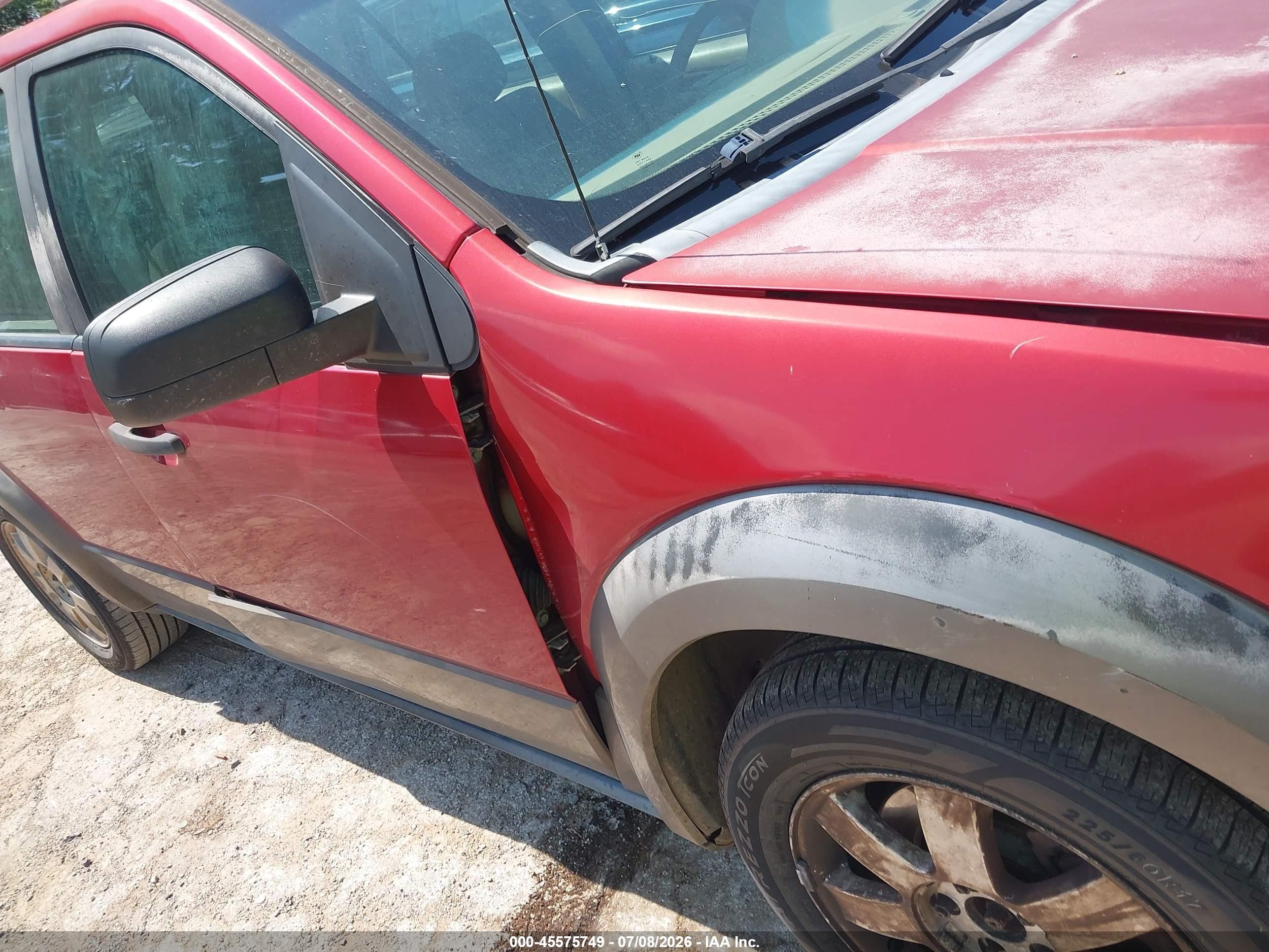 2005 Ford Freestyle Se Red vin: 1FMZK01115GA31552