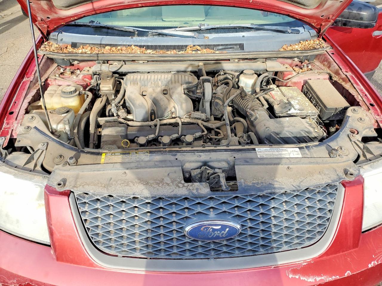 2006 Ford Freestyle Se Красный vin: 1FMZK01126GA44344