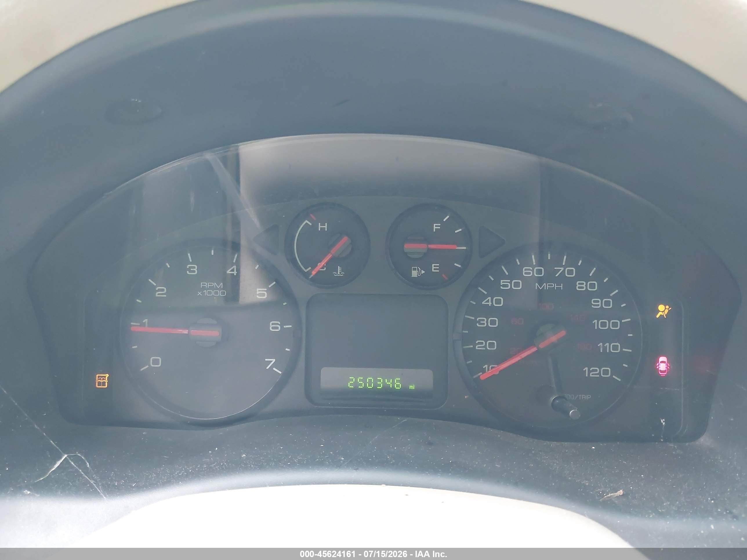 2005 Ford Freestyle Se Tan vin: 1FMZK01135GA40267