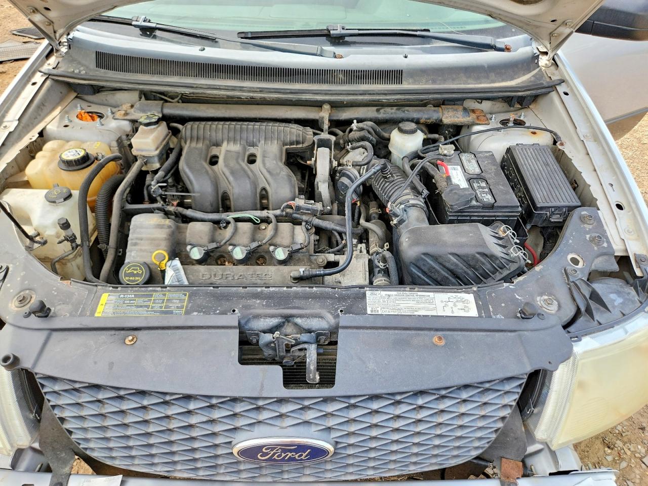 2005 Ford Freestyle Se Silver vin: 1FMZK01135GA43590