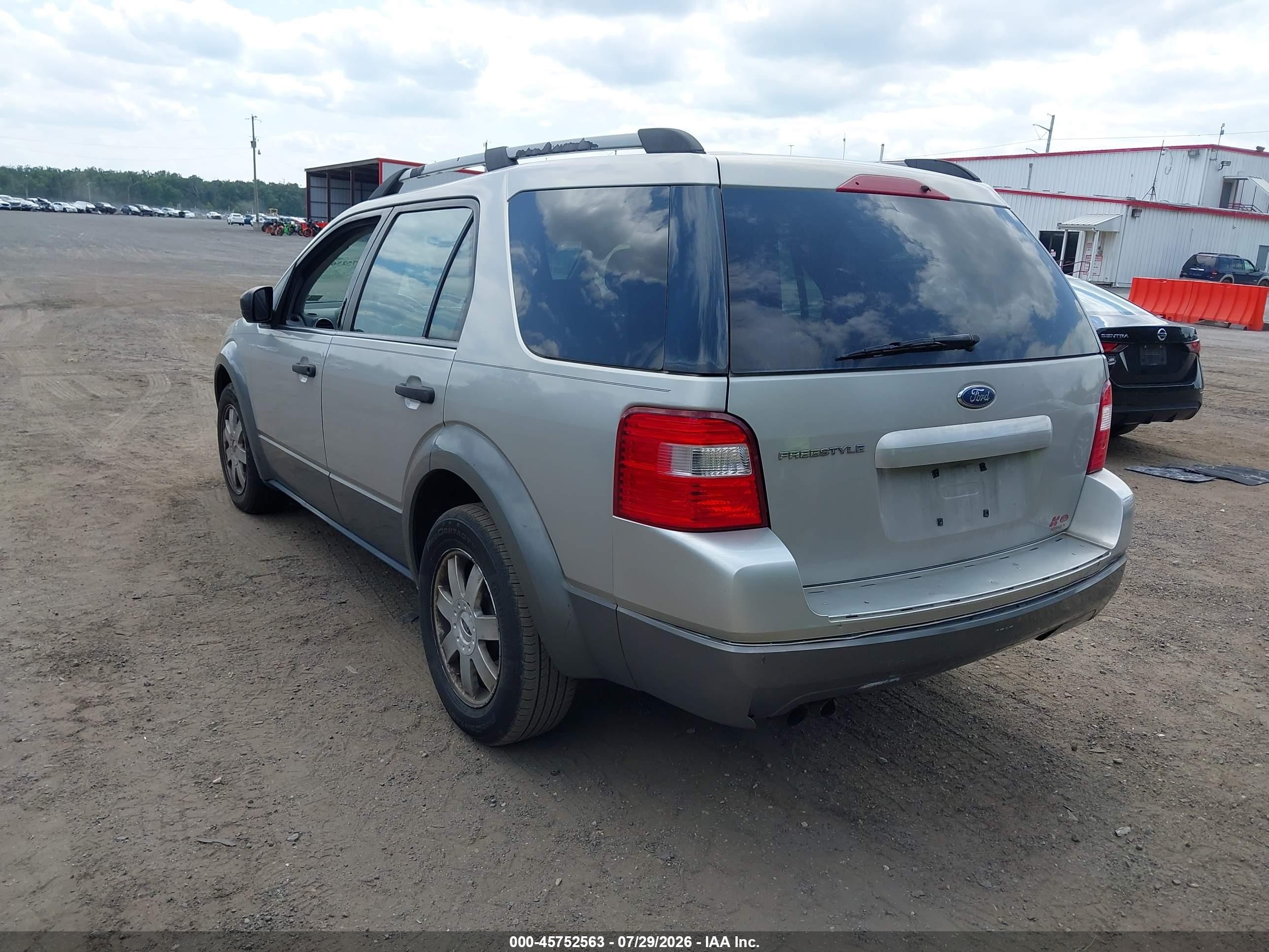 2006 Ford Freestyle Se Silver vin: 1FMZK01136GA44398