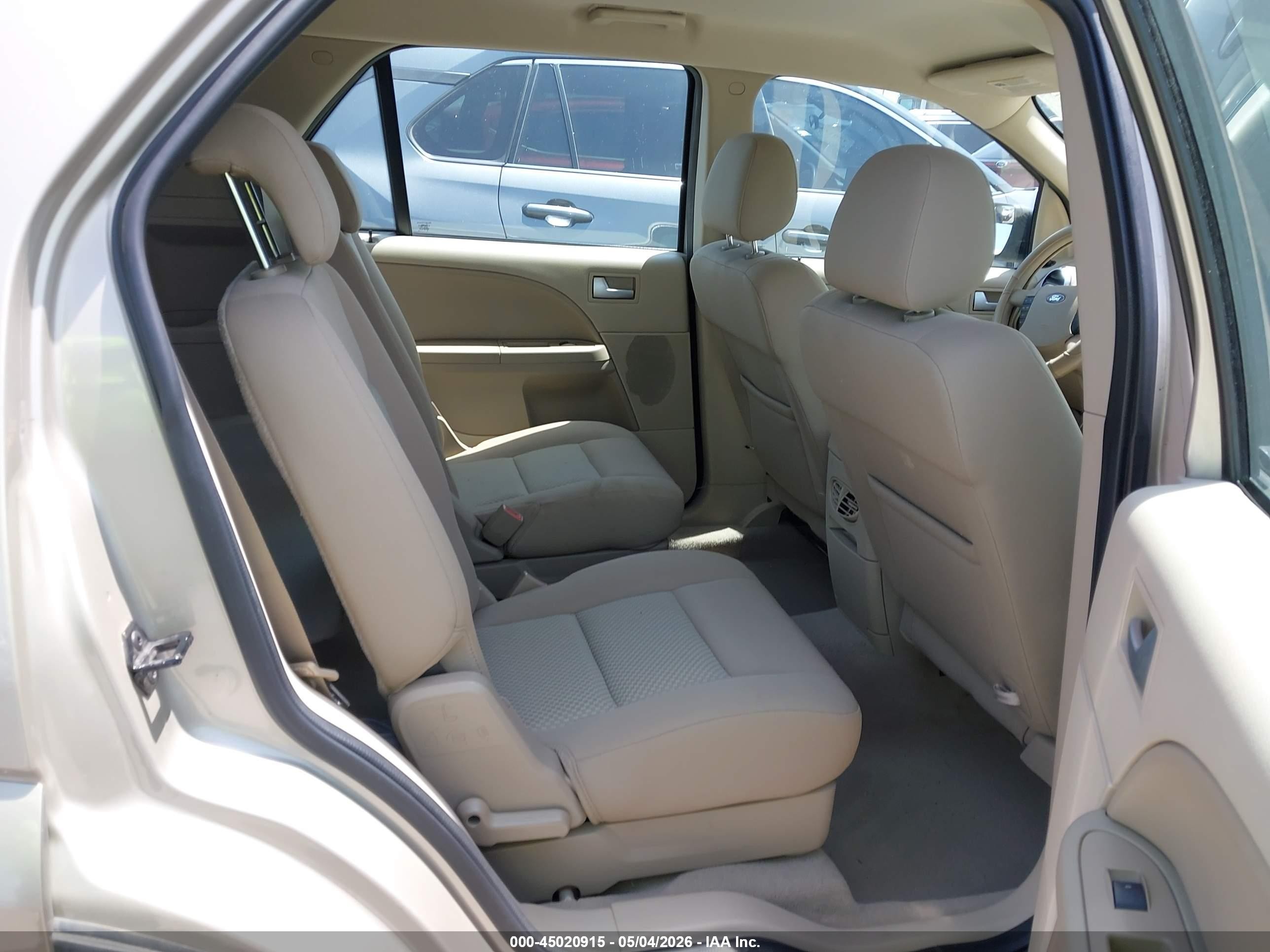 2005 Ford Freestyle Se Желто-коричневый vin: 1FMZK01145GA11683