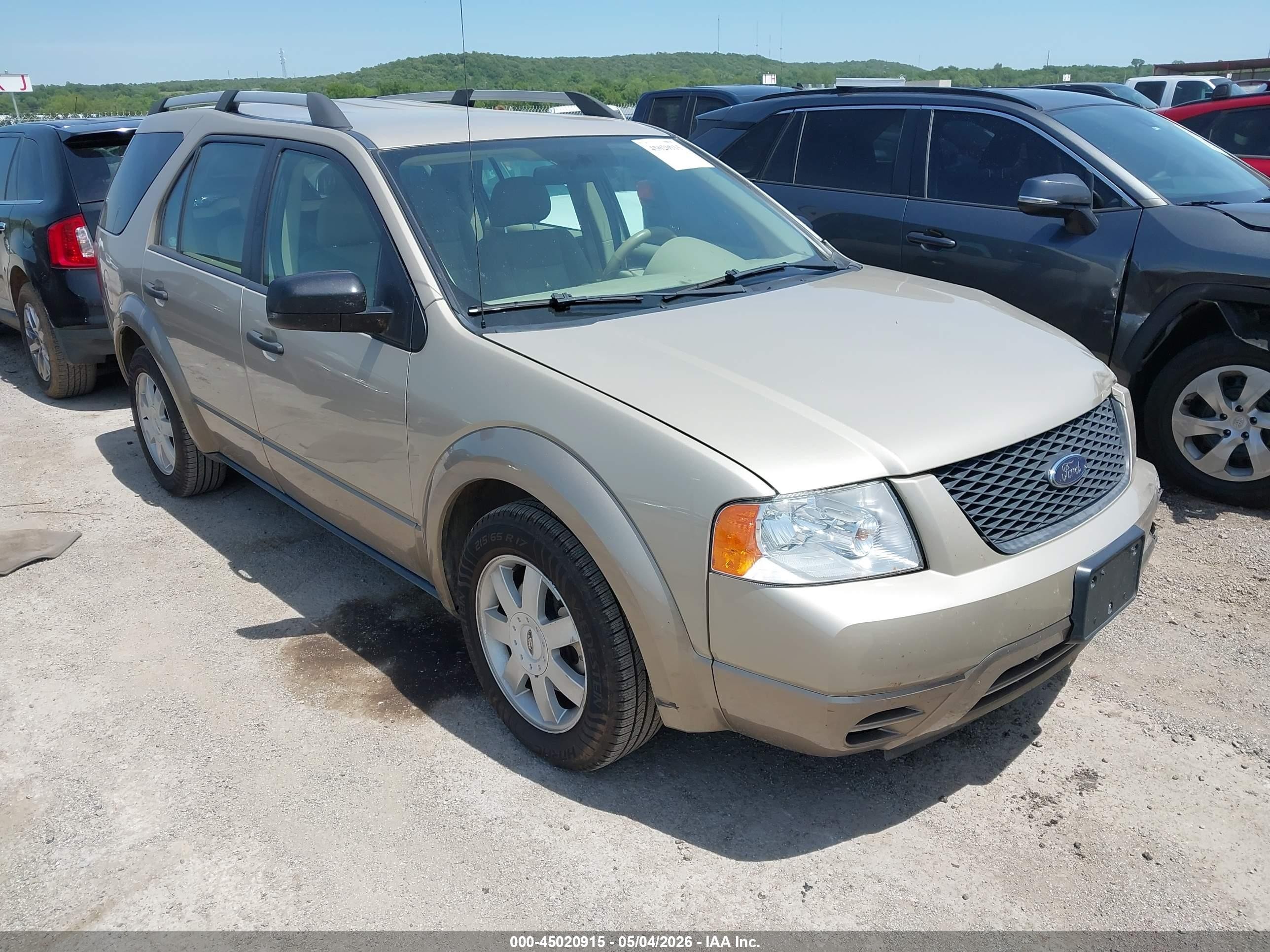 2005 Ford Freestyle Se Tan vin: 1FMZK01145GA11683