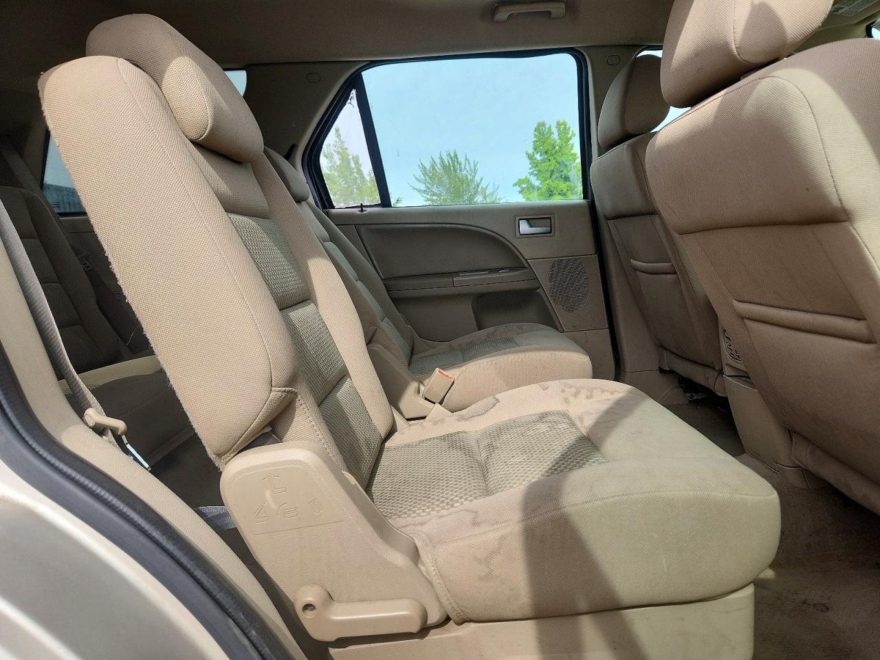 2005 Ford Freestyle Se Gold vin: 1FMZK01155GA13989