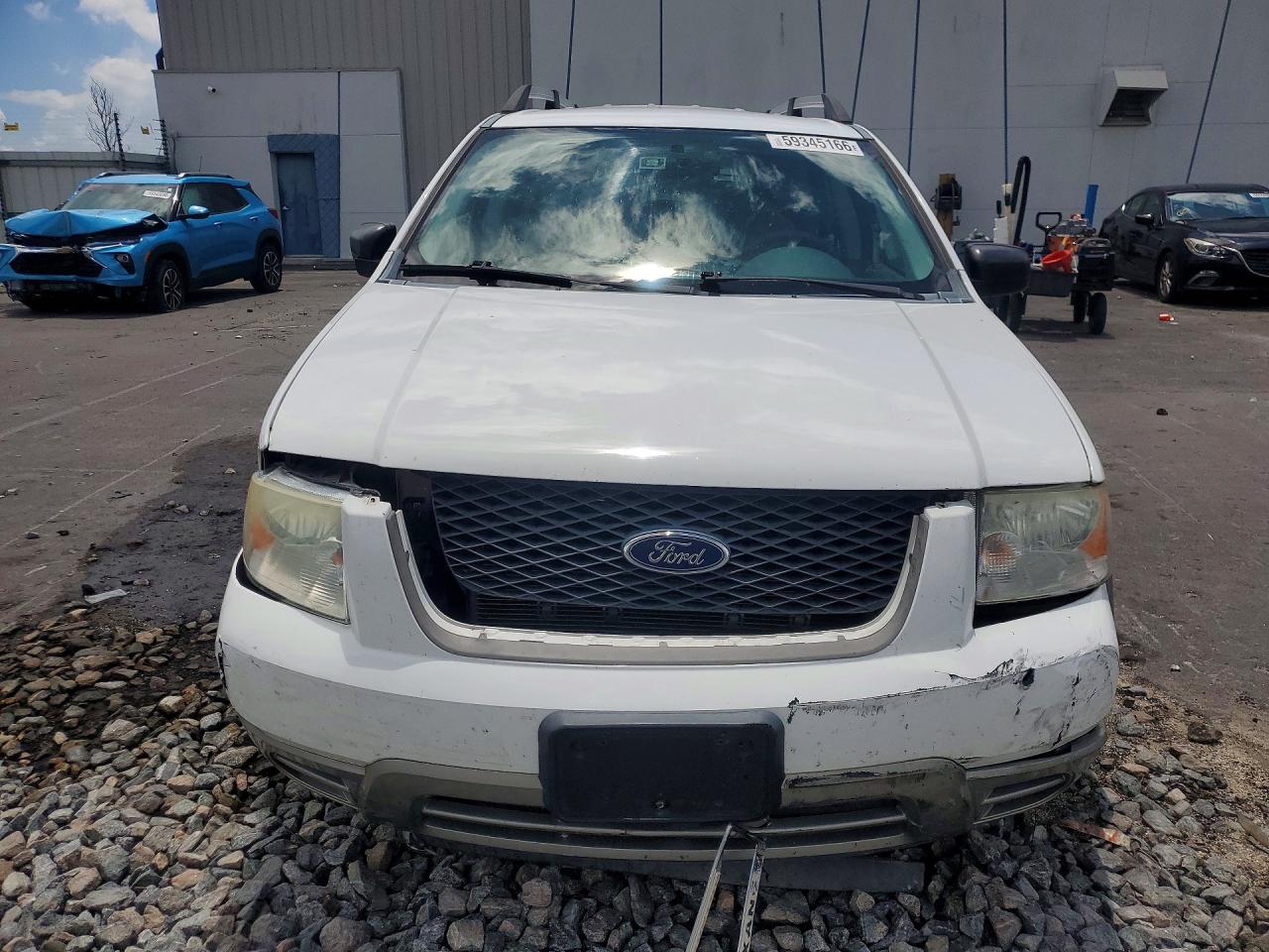 2005 Ford Freestyle Se White vin: 1FMZK01155GA67938