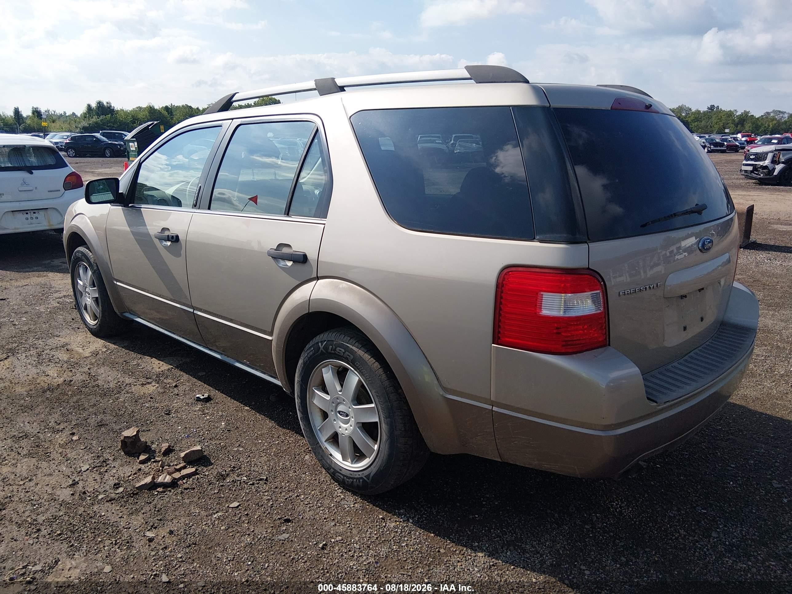 2005 Ford Freestyle Se Champagne vin: 1FMZK01165GA55104