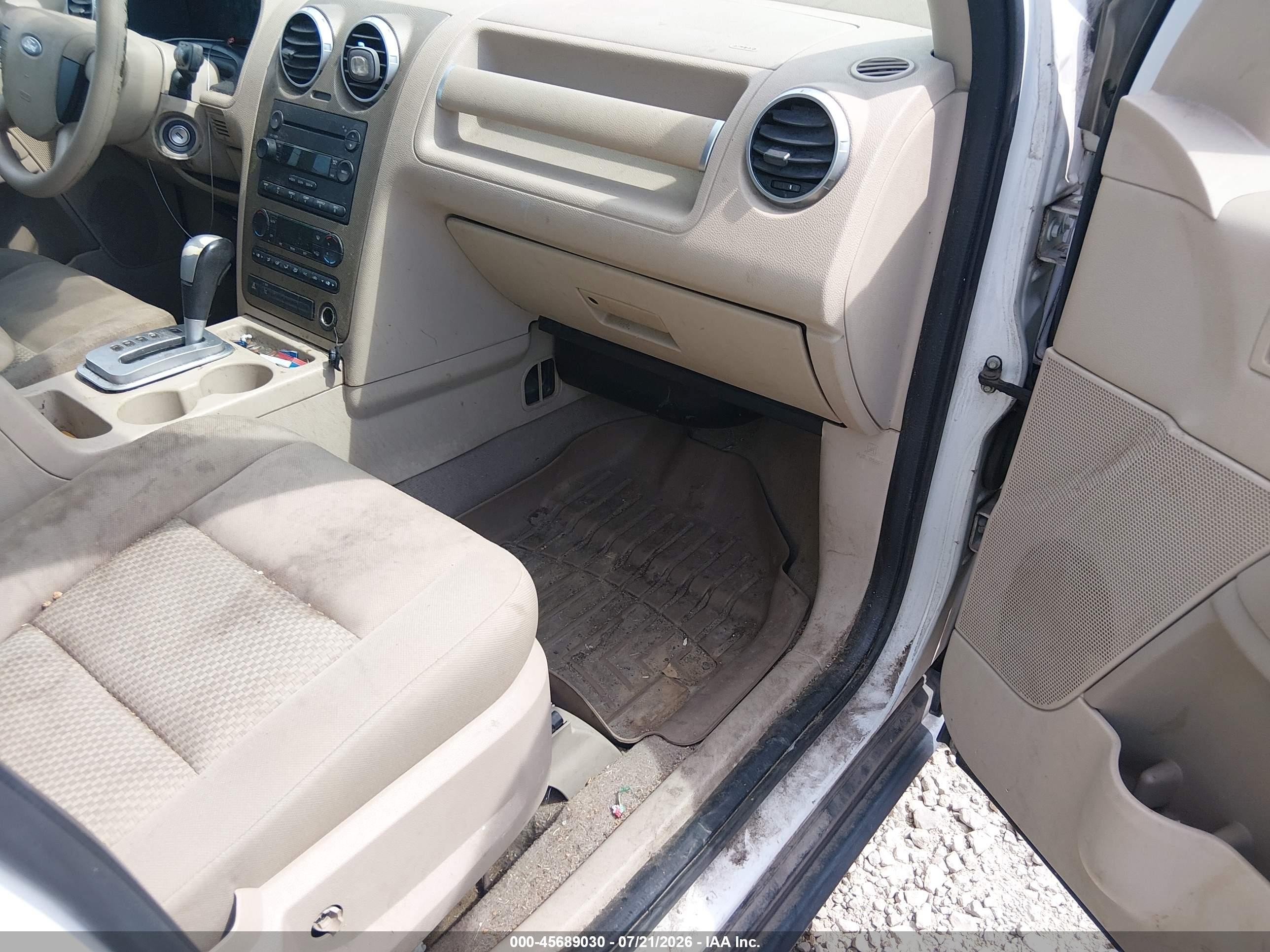 2006 Ford Freestyle Se White vin: 1FMZK01166GA41513