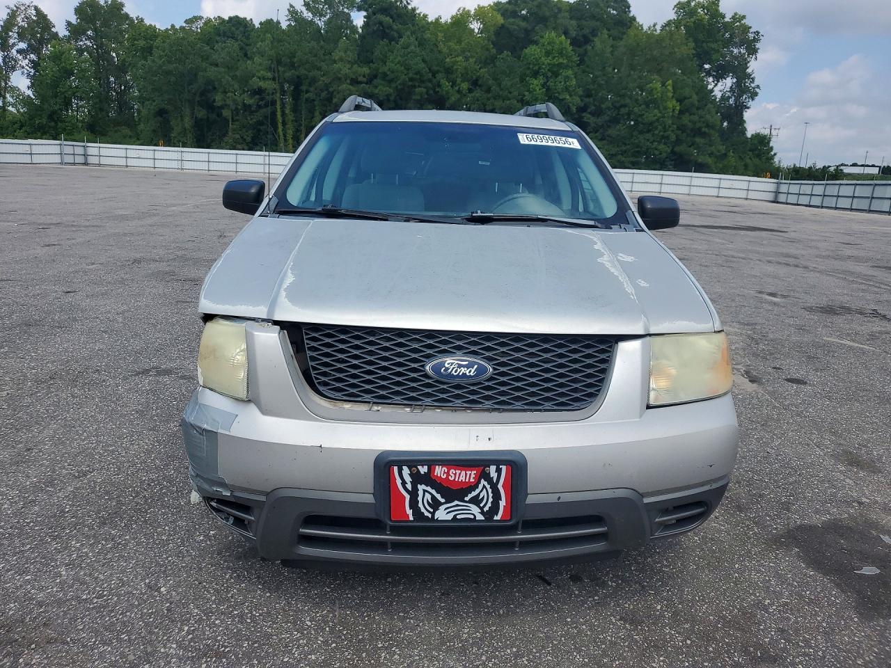2006 Ford Freestyle Se Silver vin: 1FMZK01176GA44159