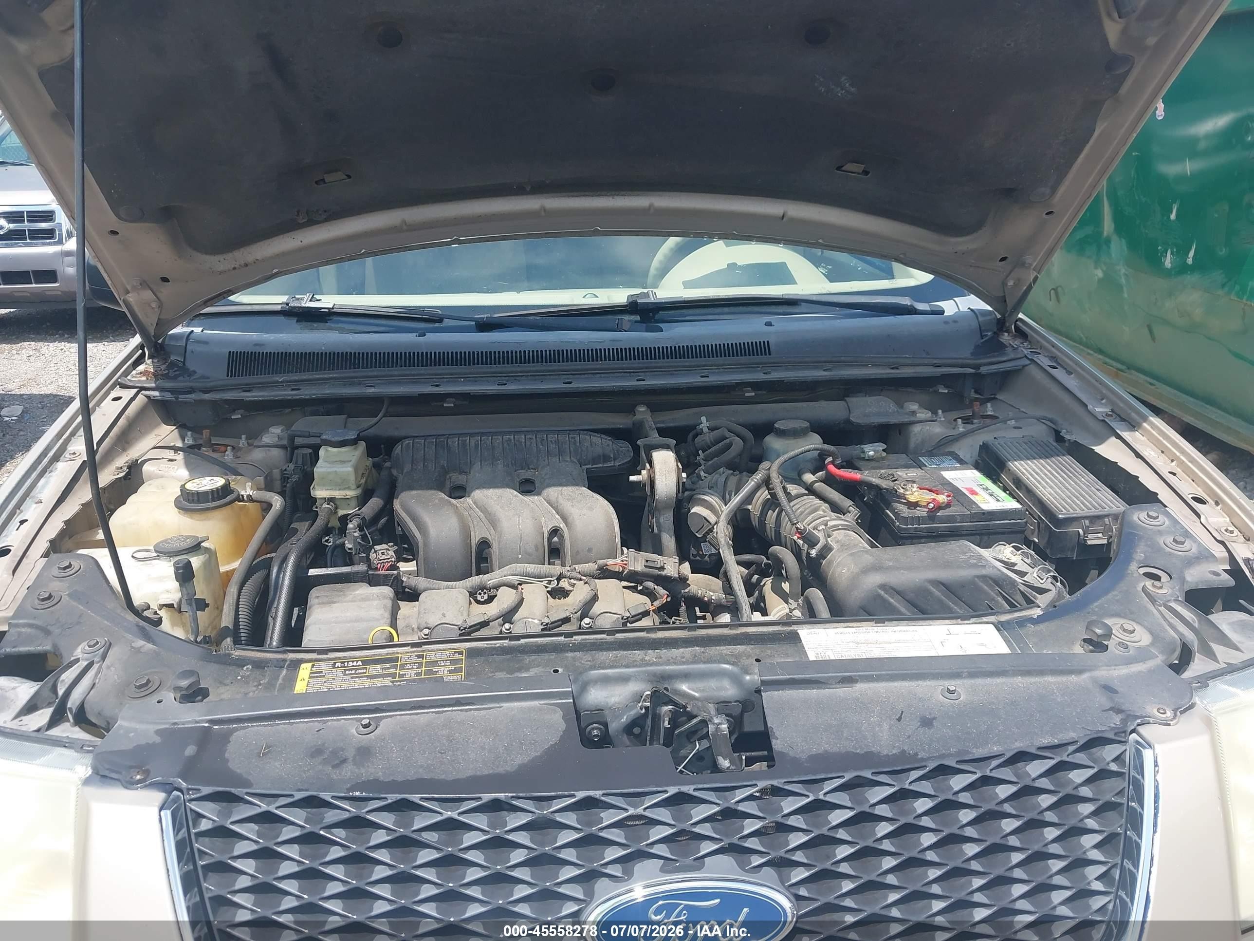 2005 Ford Freestyle Se Gold vin: 1FMZK01195GA62855