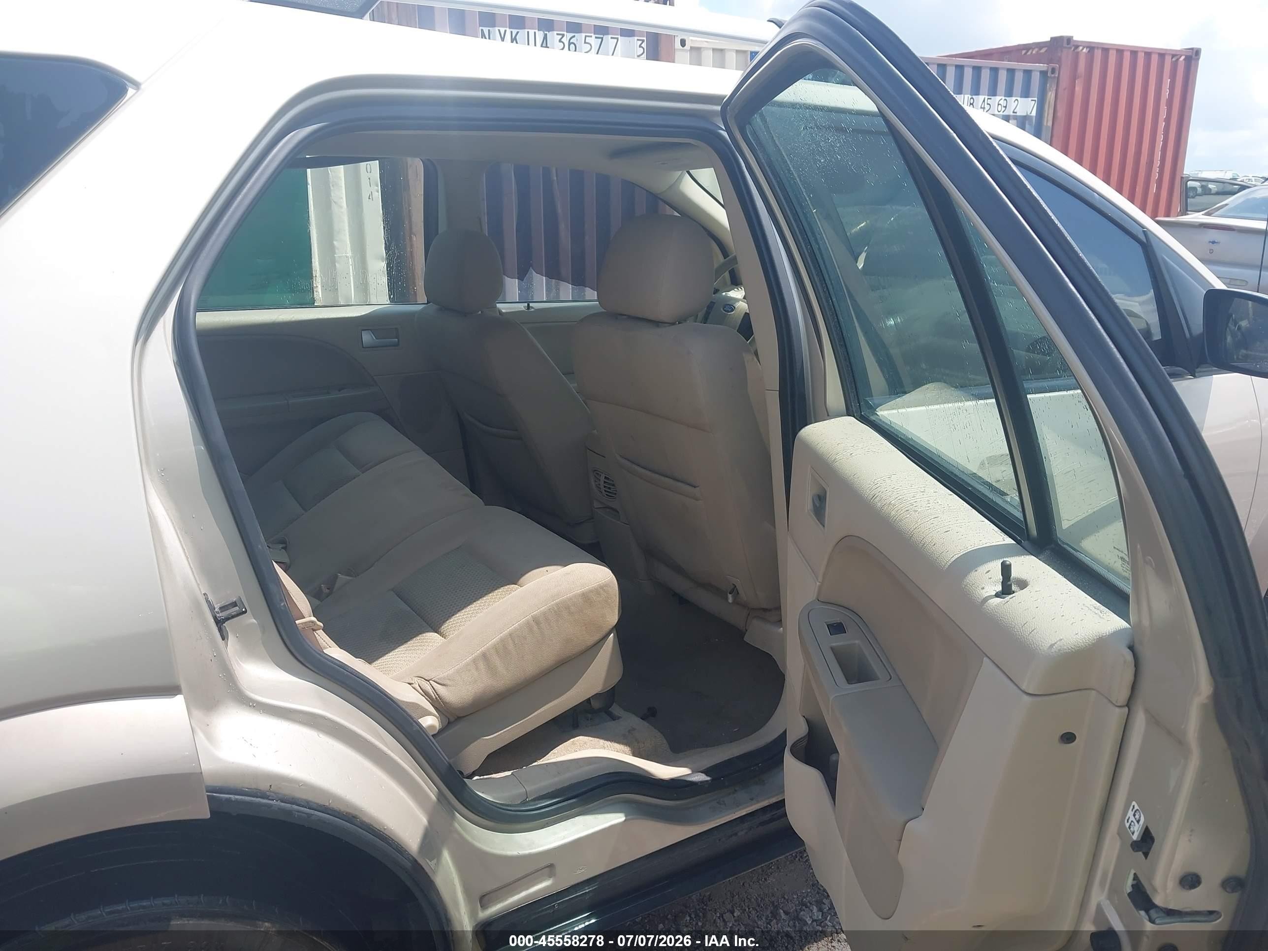 2005 Ford Freestyle Se Gold vin: 1FMZK01195GA62855