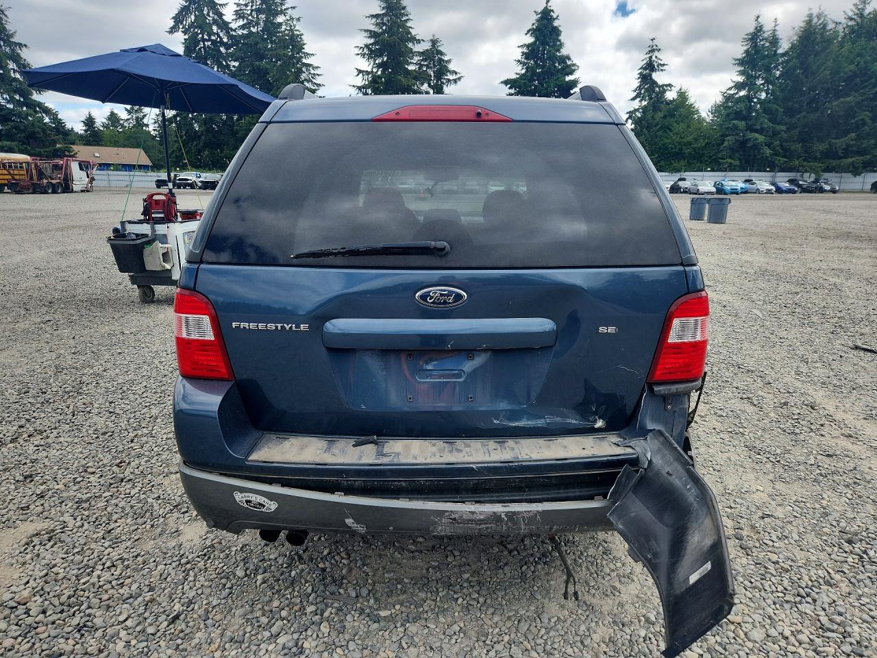 2005 Ford Freestyle Sel Blue vin: 1FMZK02115GA04155