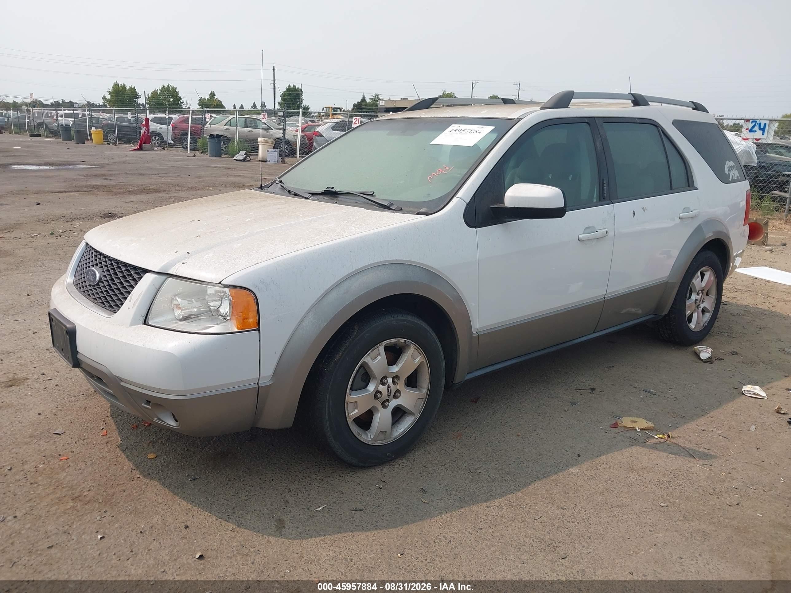 2005 Ford Freestyle Sel Белый vin: 1FMZK02185GA37444