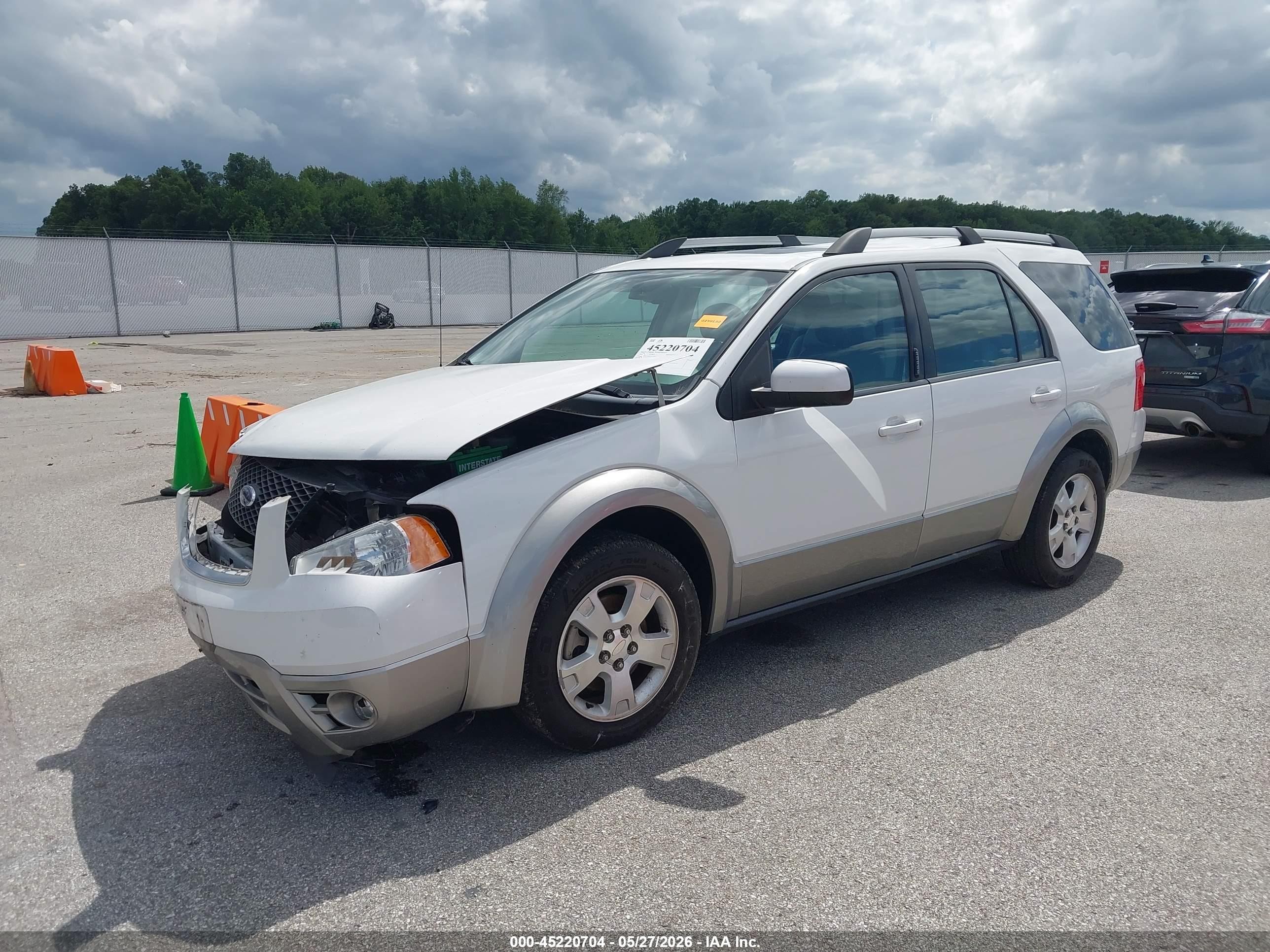 2006 Ford Freestyle Sel White vin: 1FMZK021X6GA52089