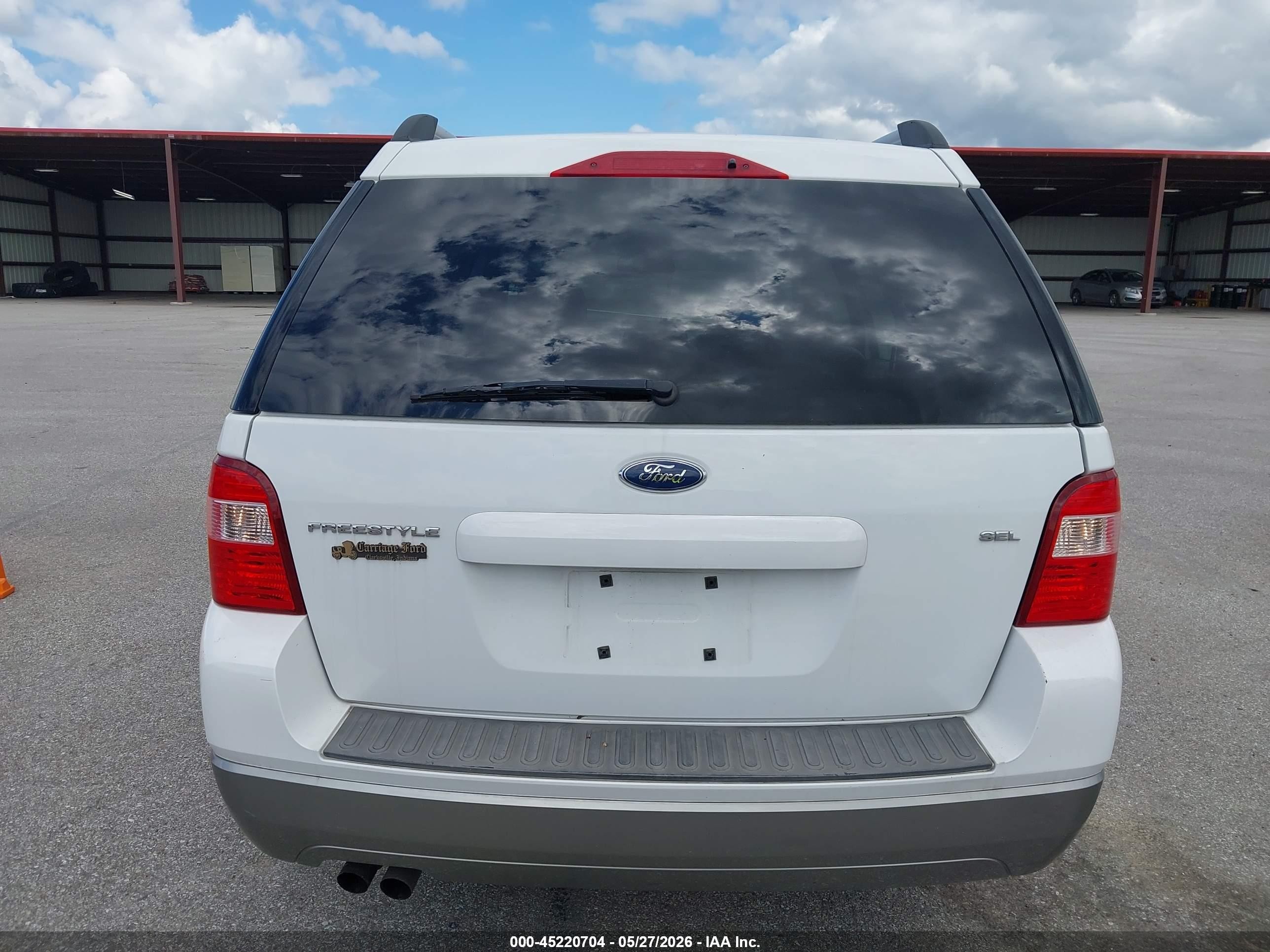 2006 Ford Freestyle Sel White vin: 1FMZK021X6GA52089
