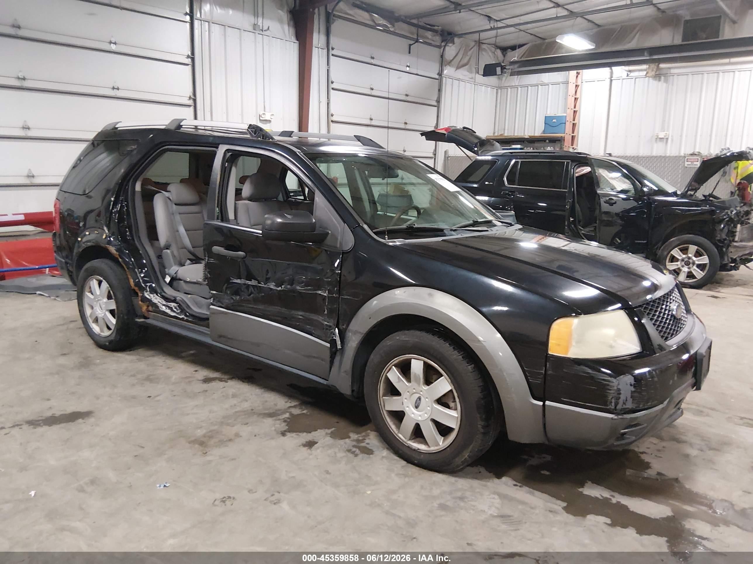 2005 Ford Freestyle Se Black vin: 1FMZK04115GA65633