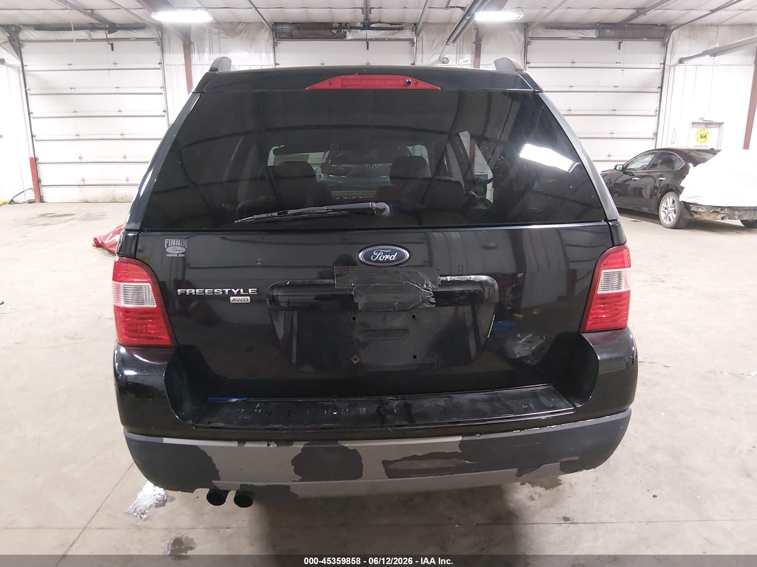 2005 Ford Freestyle Se Black vin: 1FMZK04115GA65633