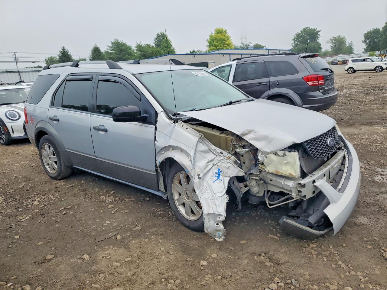 2005 Ford Freestyle Se Silver vin: 1FMZK04165GA36404