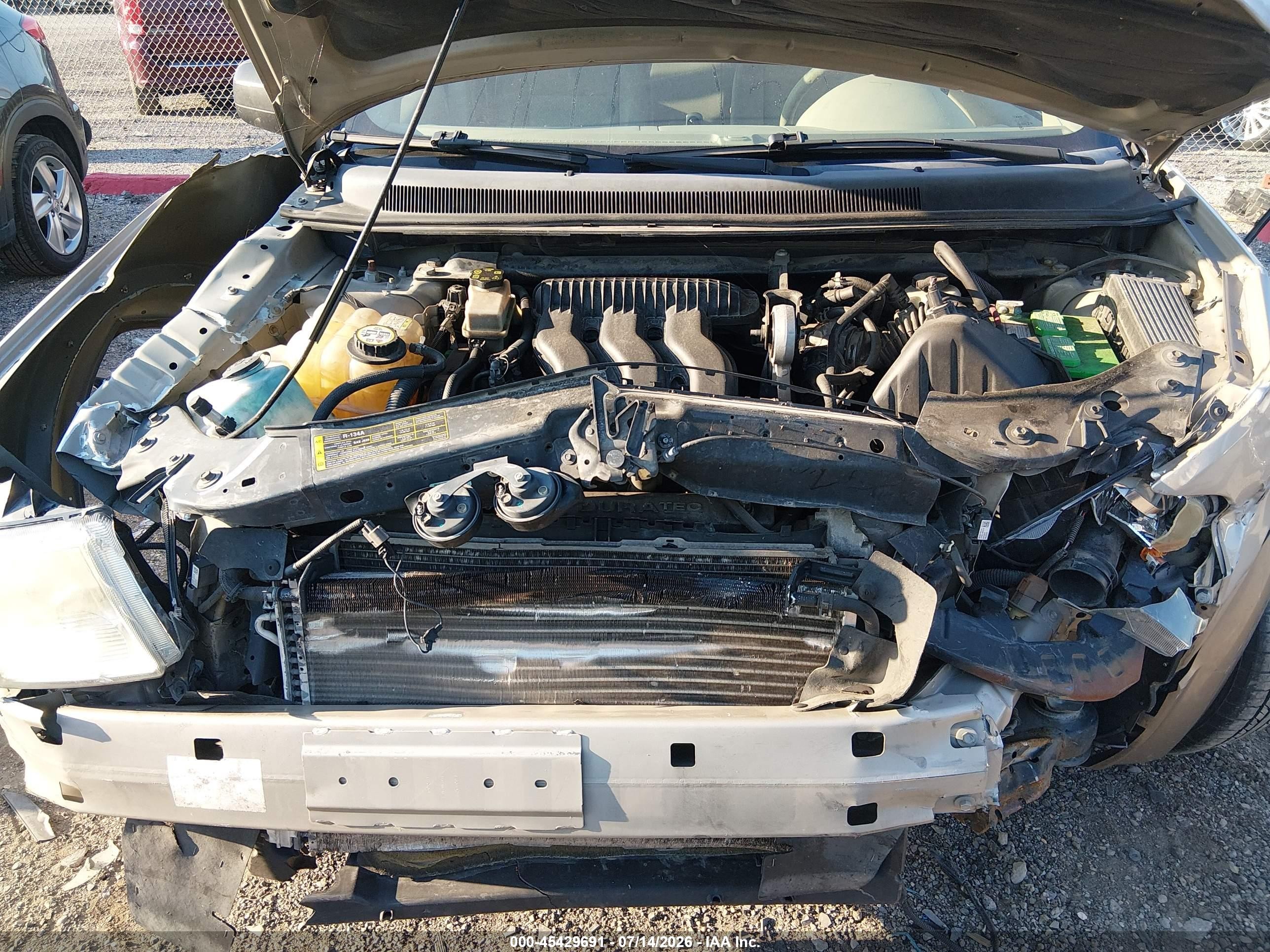 2005 Ford Freestyle Se Gold vin: 1FMZK04175GA22883