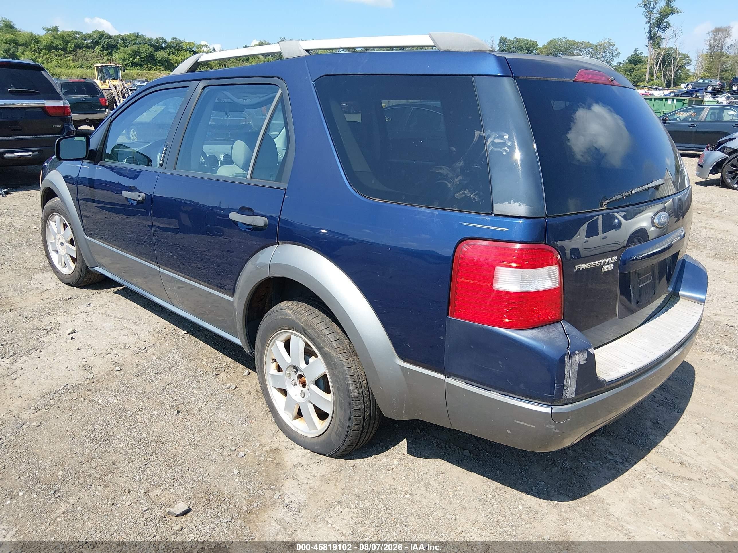 2005 Ford Freestyle Se Blue vin: 1FMZK04185GA30085